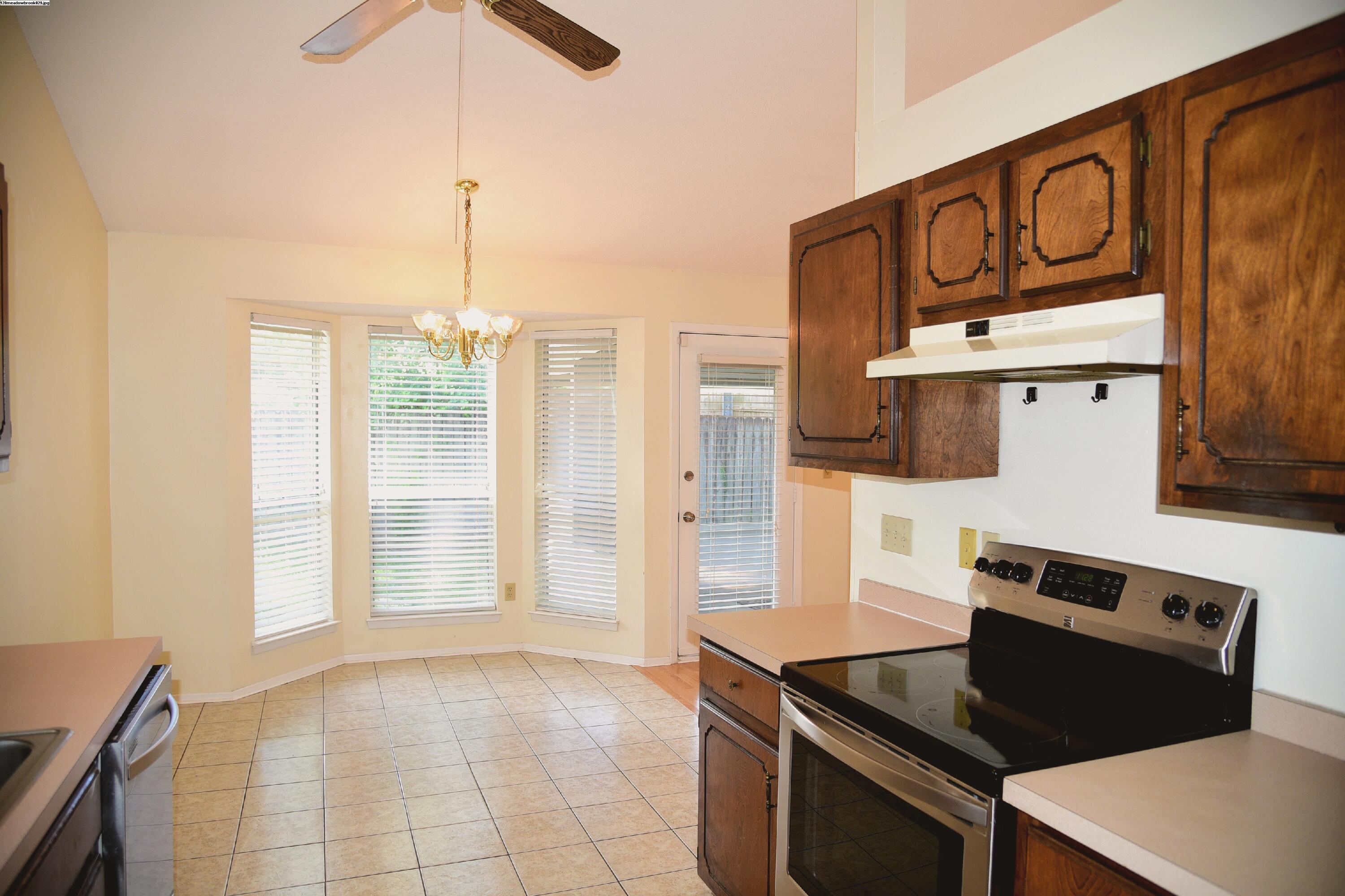 BLUE PINE VILLAGE PH 2 - Residential Lease