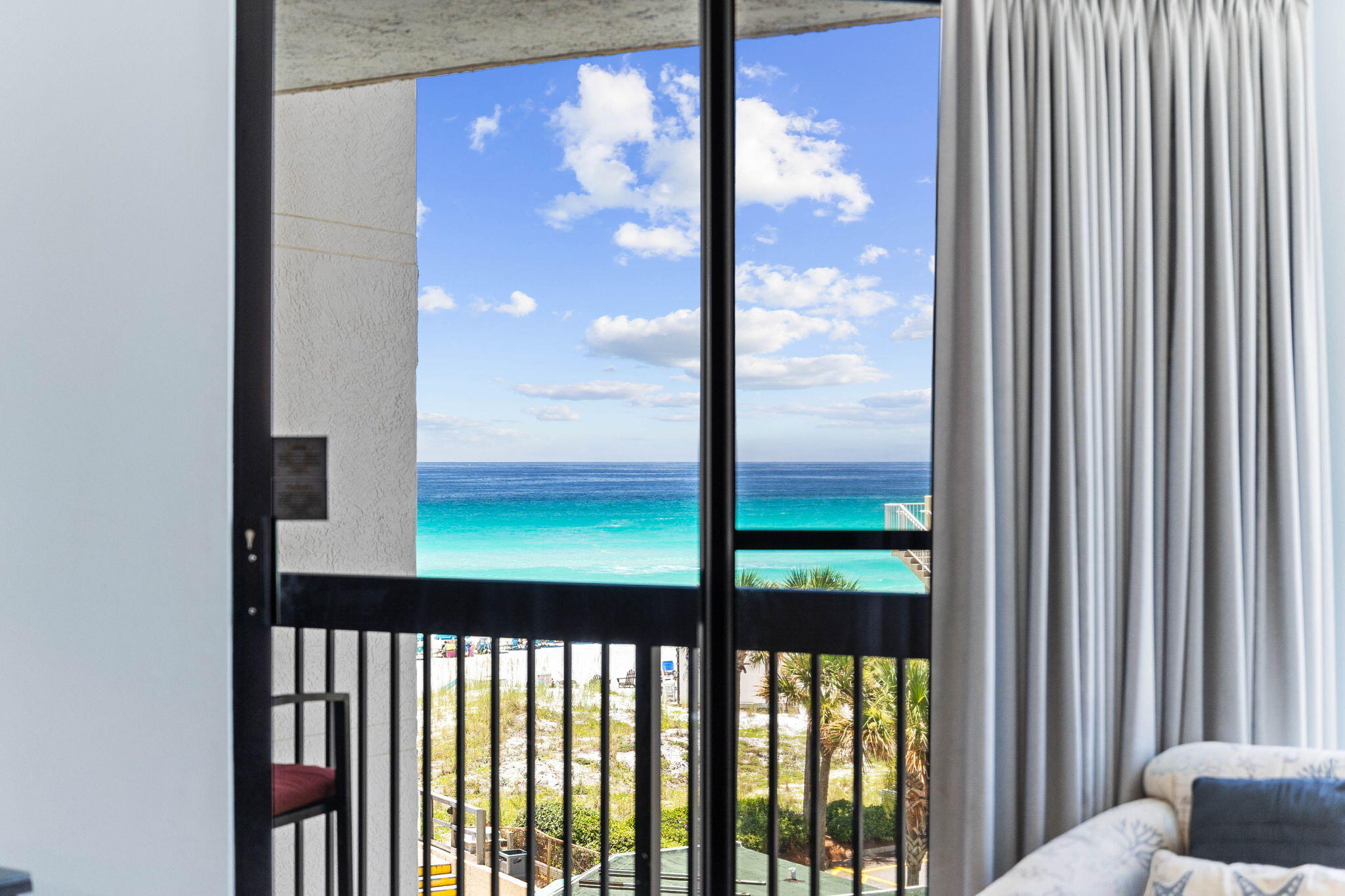 SUNDESTIN INTERNATIONAL CONDO - Residential