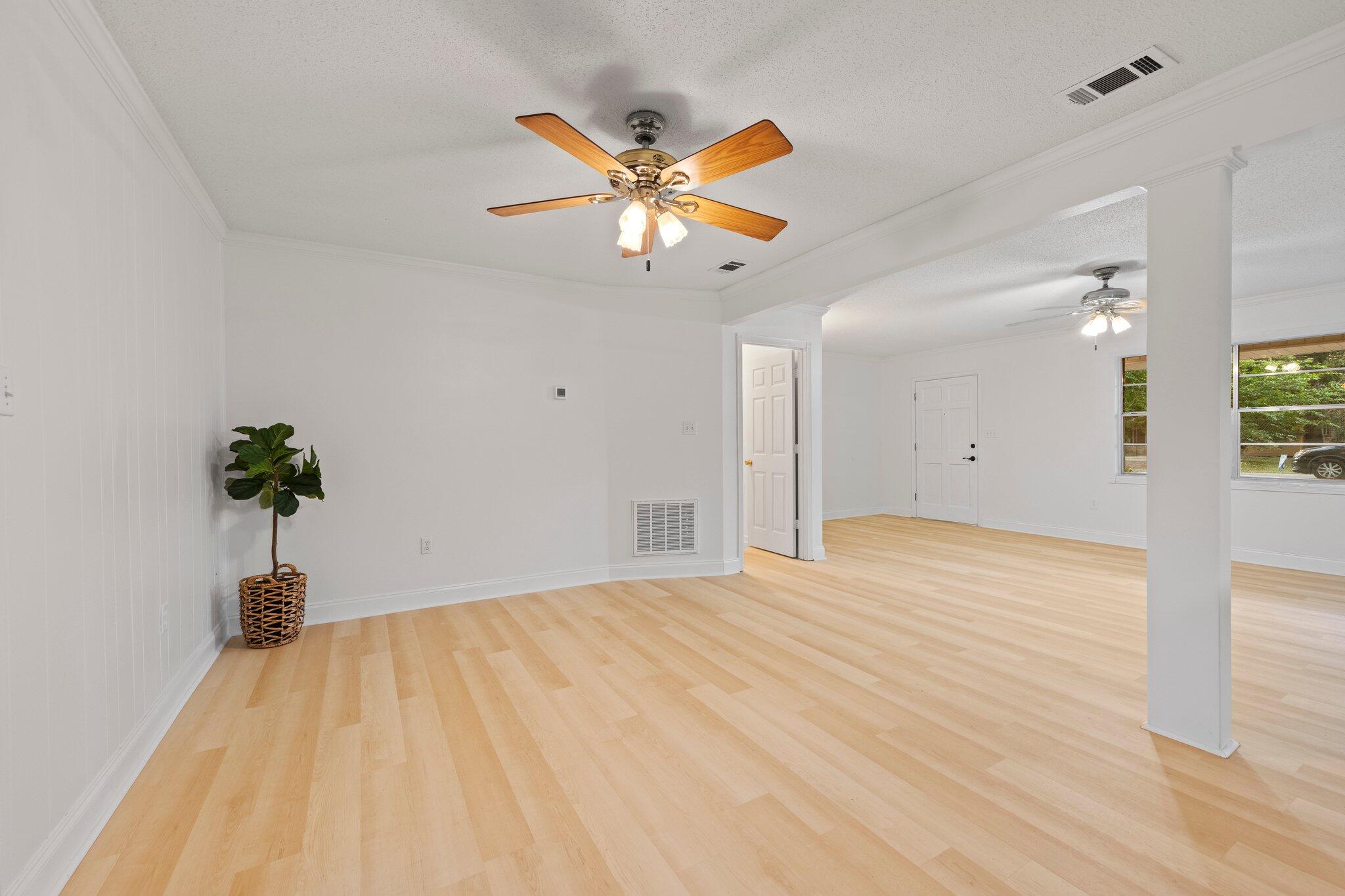 GARNIERS HEIGHTS 1ST ADDN - Residential