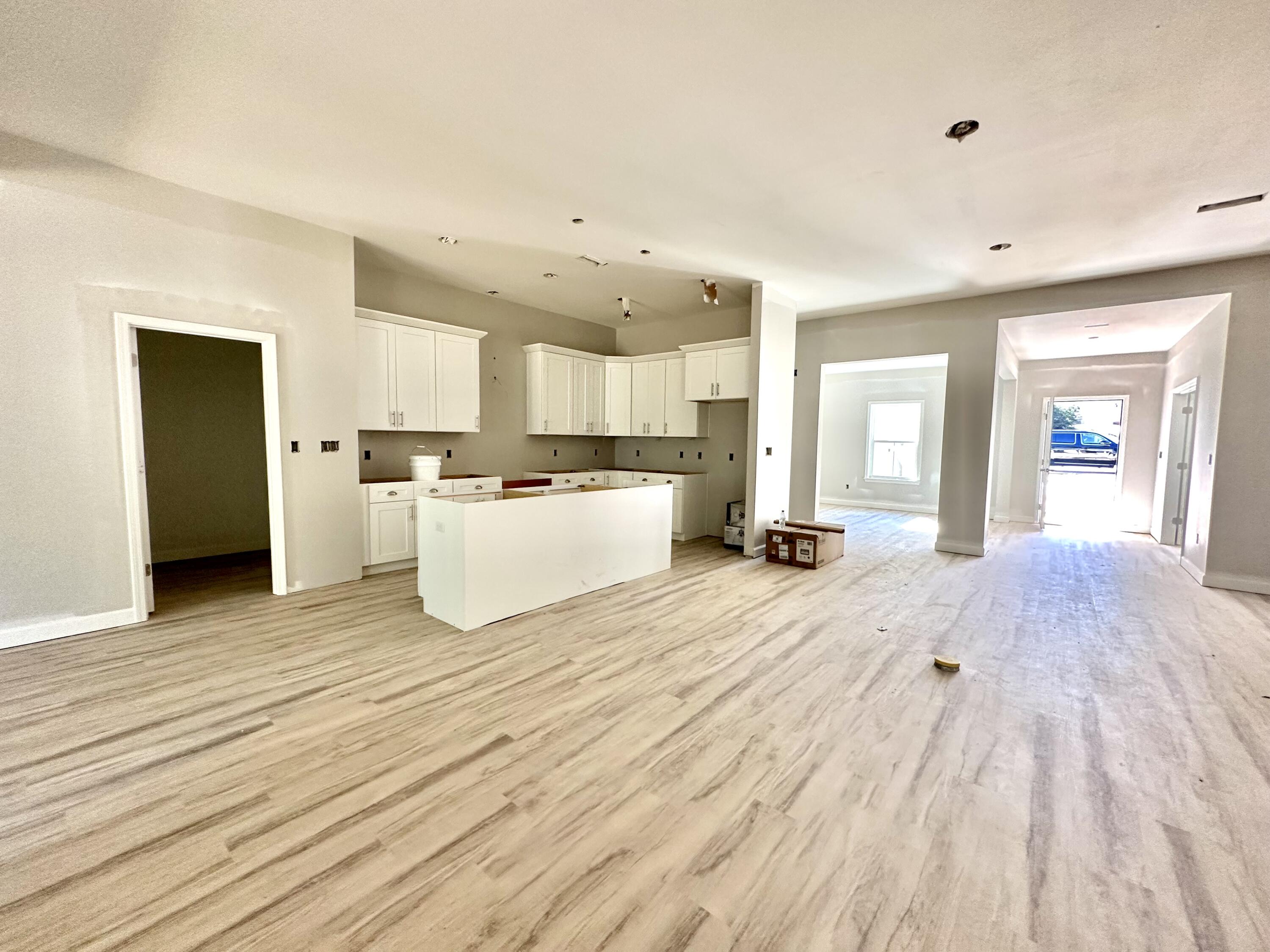 LAKE ARTHUR EST PH I - Residential