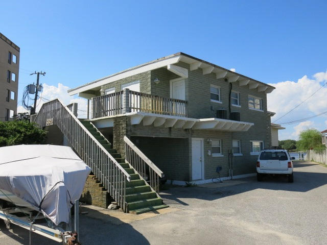 Amazing location on Okaloosa Island. Waterfront complex and second floor unit has awesome sunset views. Beach access just a block away with lifeguard tower. Fort Walton Beach Landing across the sound. Great to view 4th of July and Billy Bowlegs festivities and fireworks. Owner will consider pets with $250 non-refundable pet fee. Water/sewer included. Washer/dryer hookups available outside the unit. No smoking.