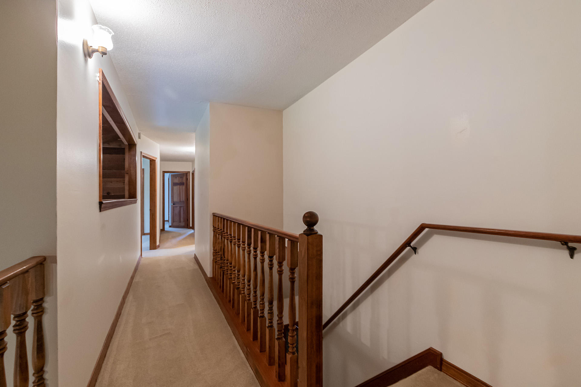 SEC/T LAKE LORRAINE EST 3RD - Residential