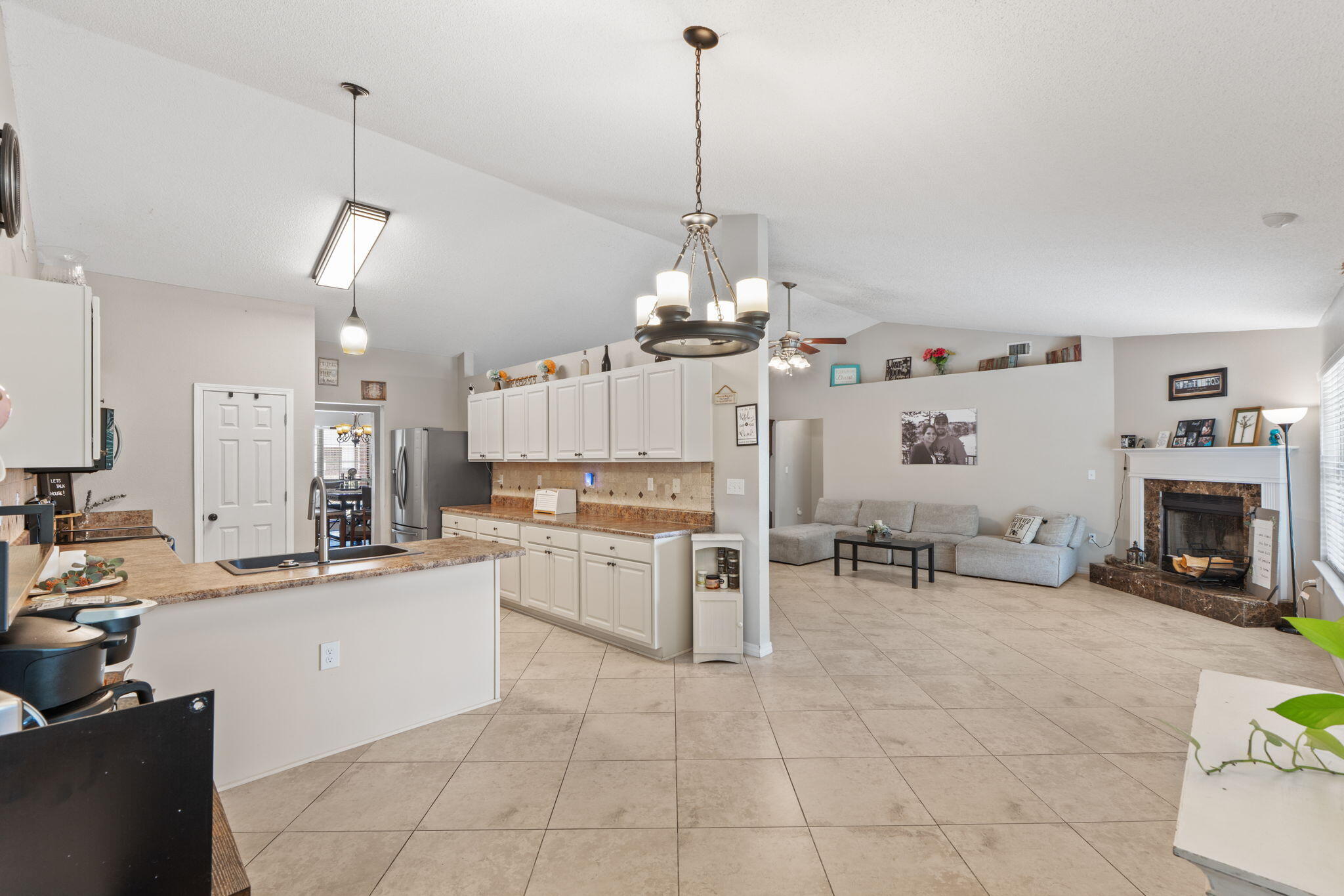 LEE FARMS PH I - Residential