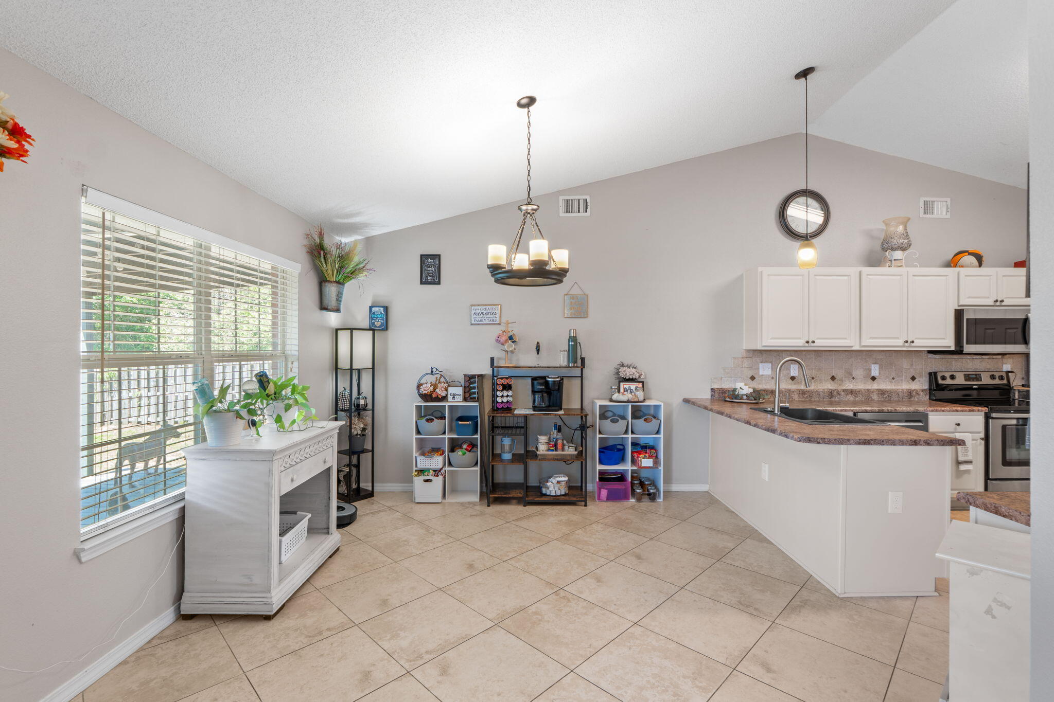LEE FARMS PH I - Residential