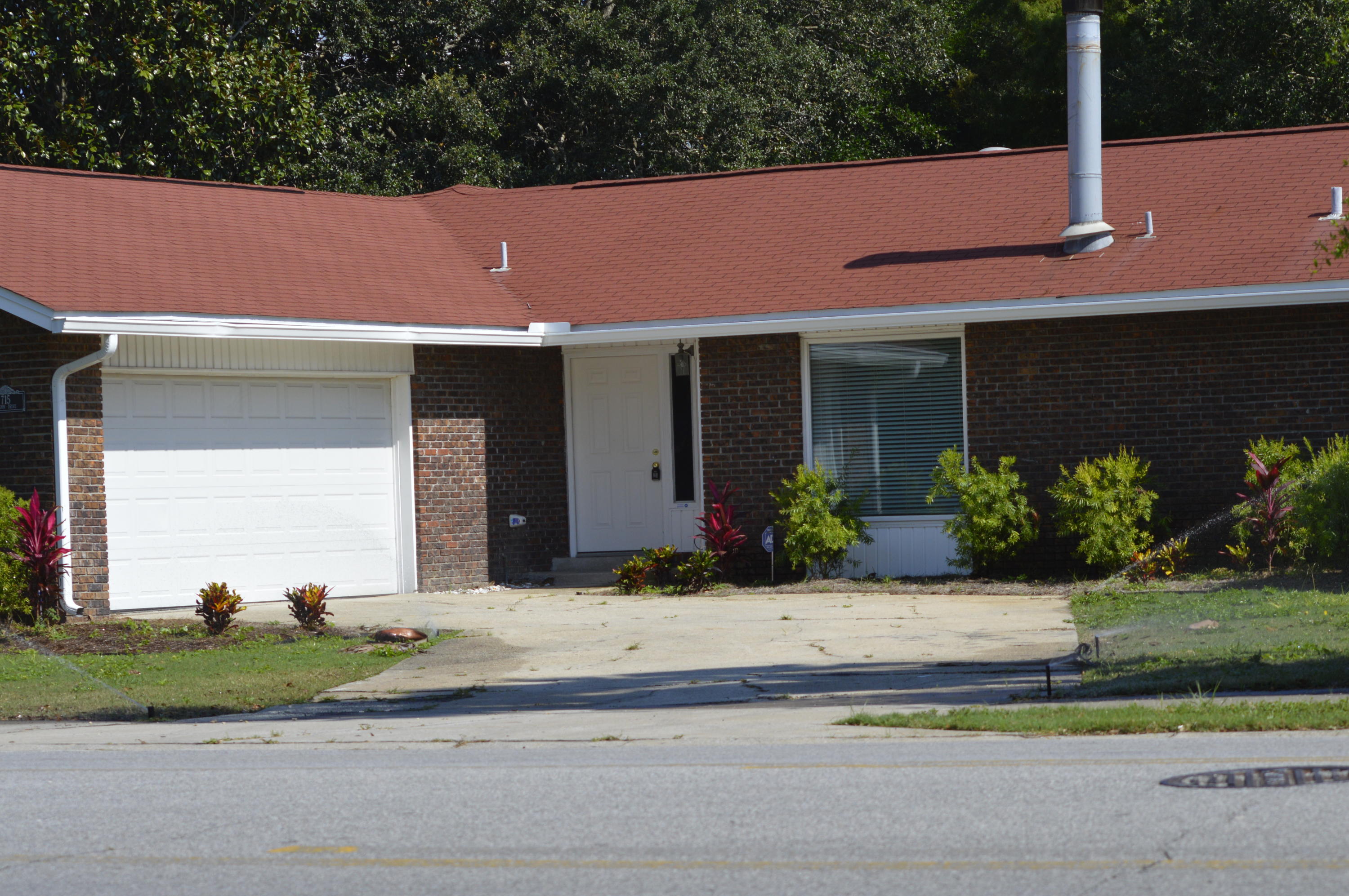 SPRING LAKE #2 - Residential