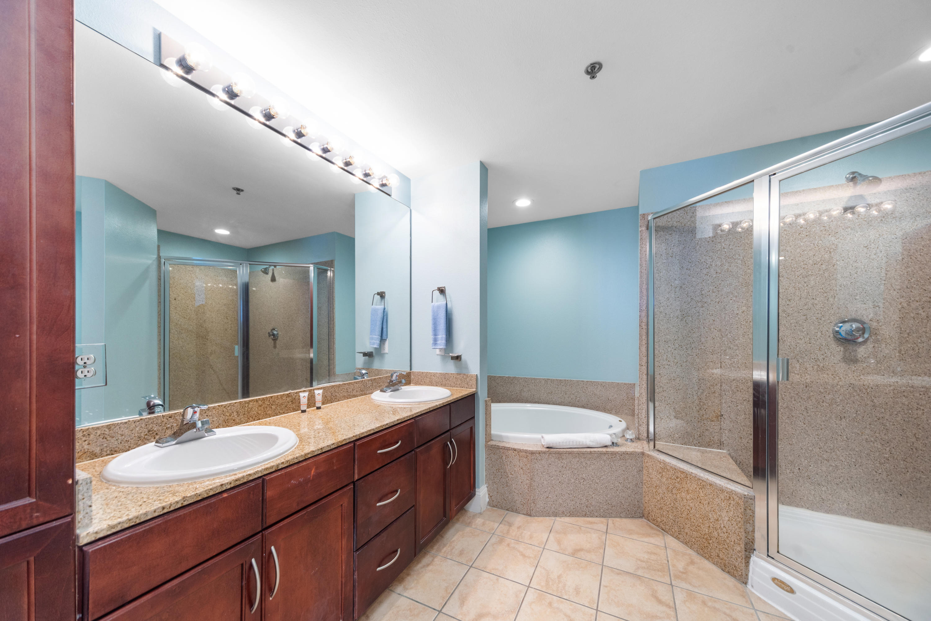 Laketown Wharf Phase II - Residential