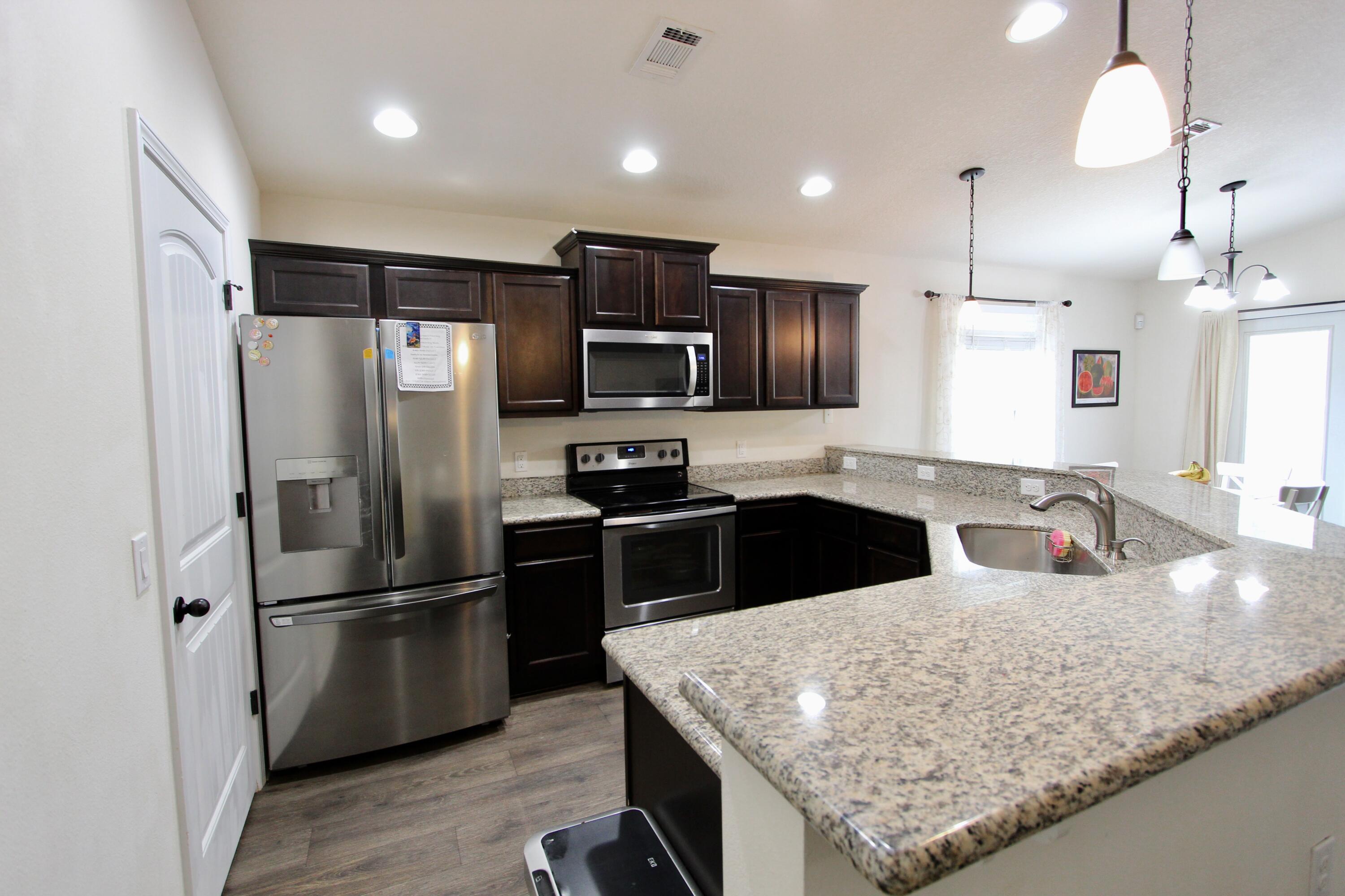 Taylor Farms - Residential Lease