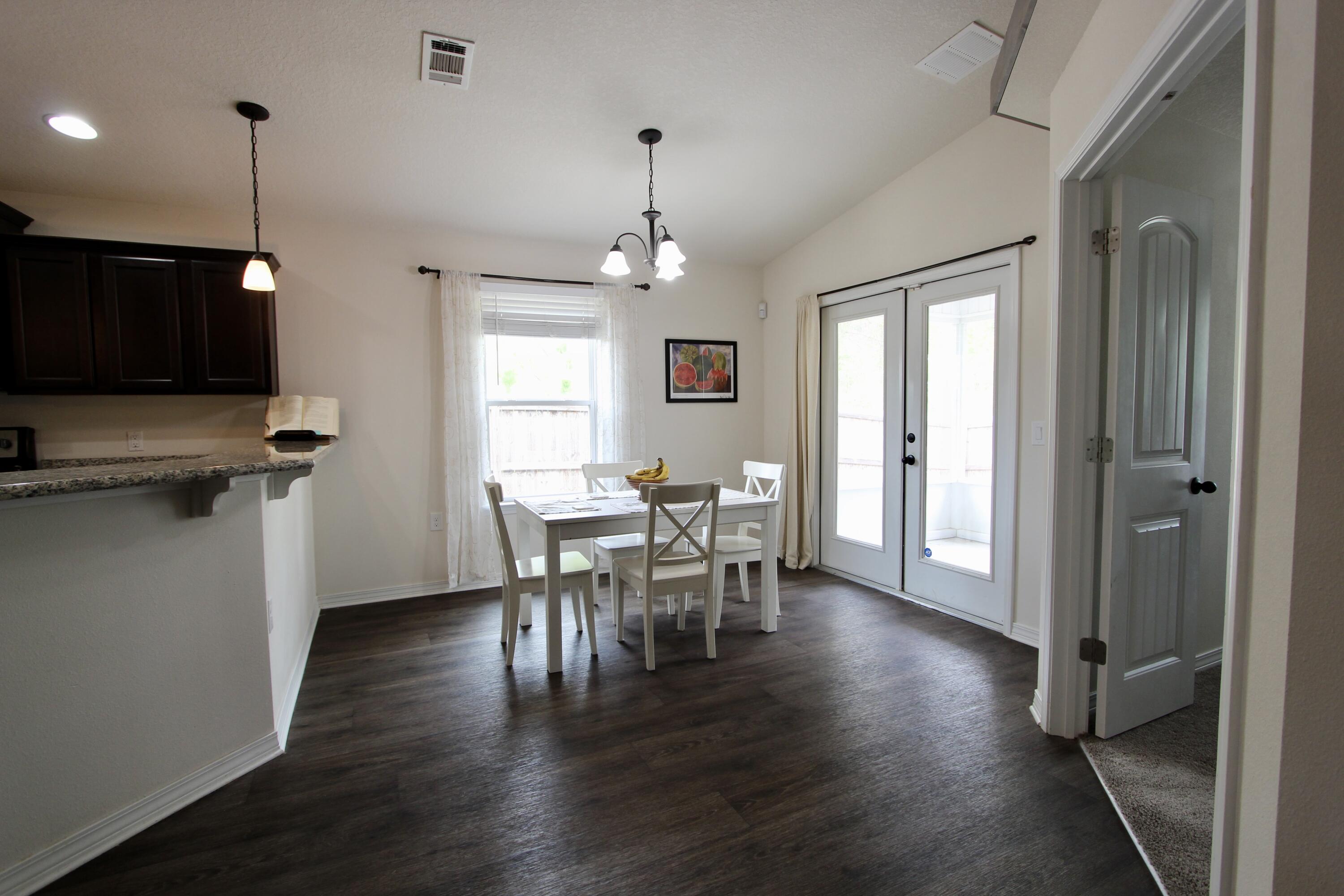 Taylor Farms - Residential Lease