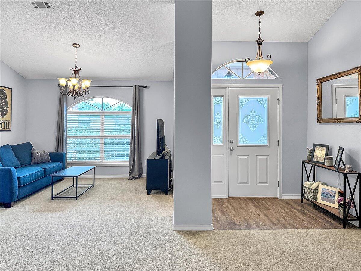 HIDDEN ESTATES - Residential