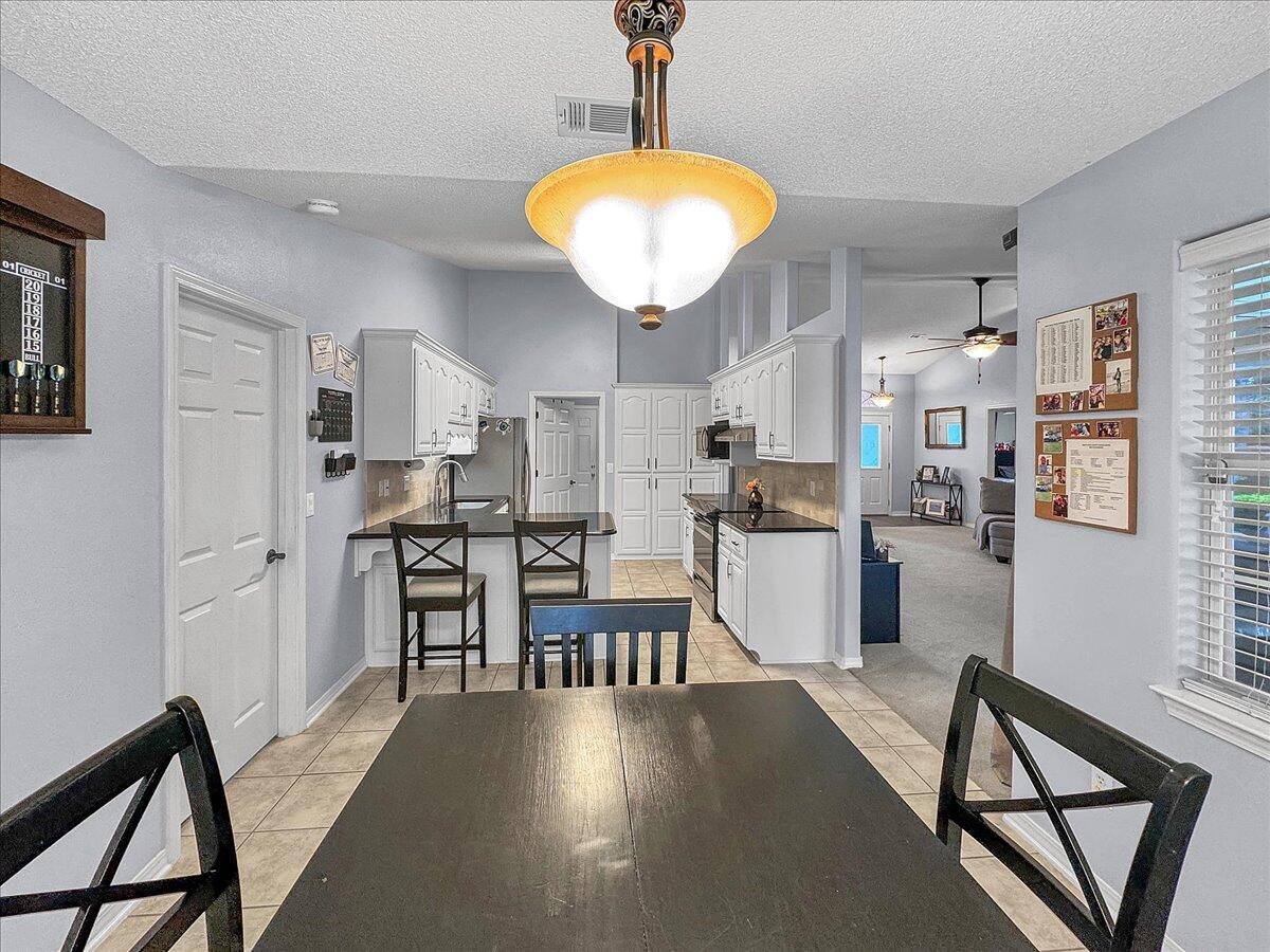 HIDDEN ESTATES - Residential