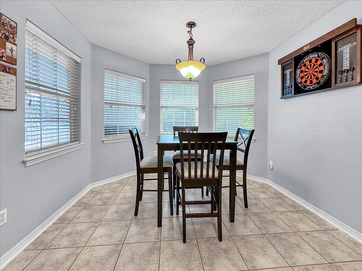 HIDDEN ESTATES - Residential