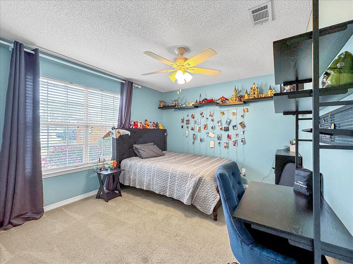 HIDDEN ESTATES - Residential