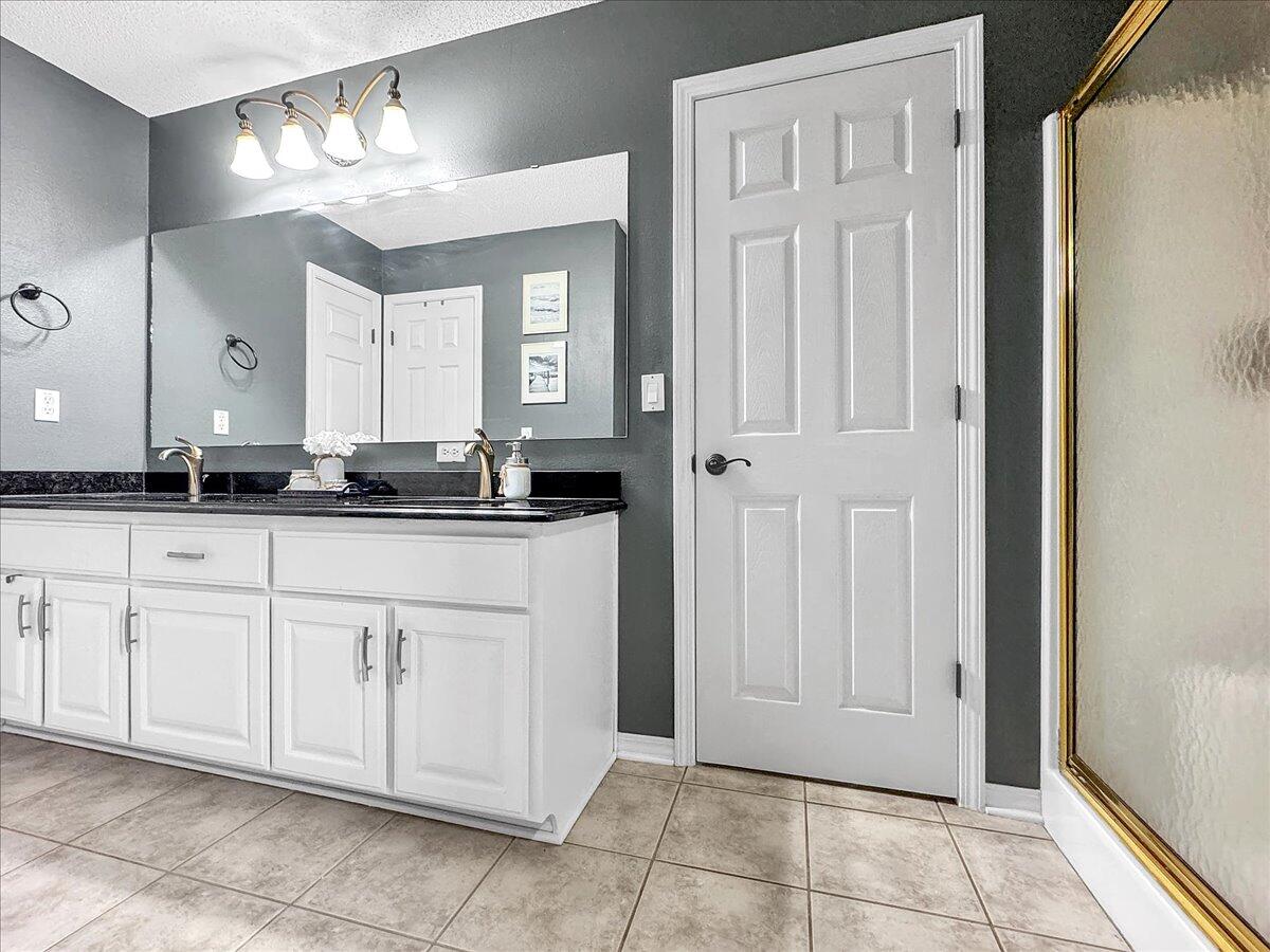 HIDDEN ESTATES - Residential