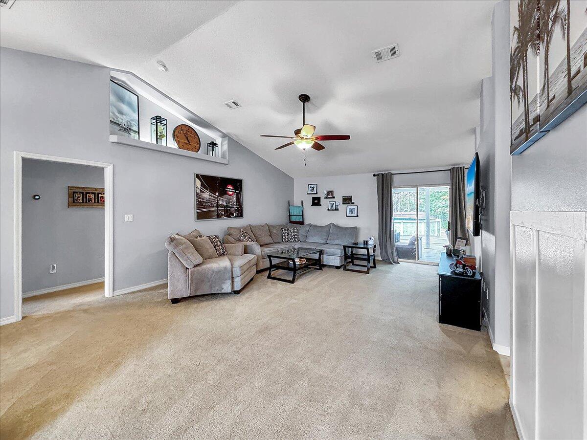 HIDDEN ESTATES - Residential