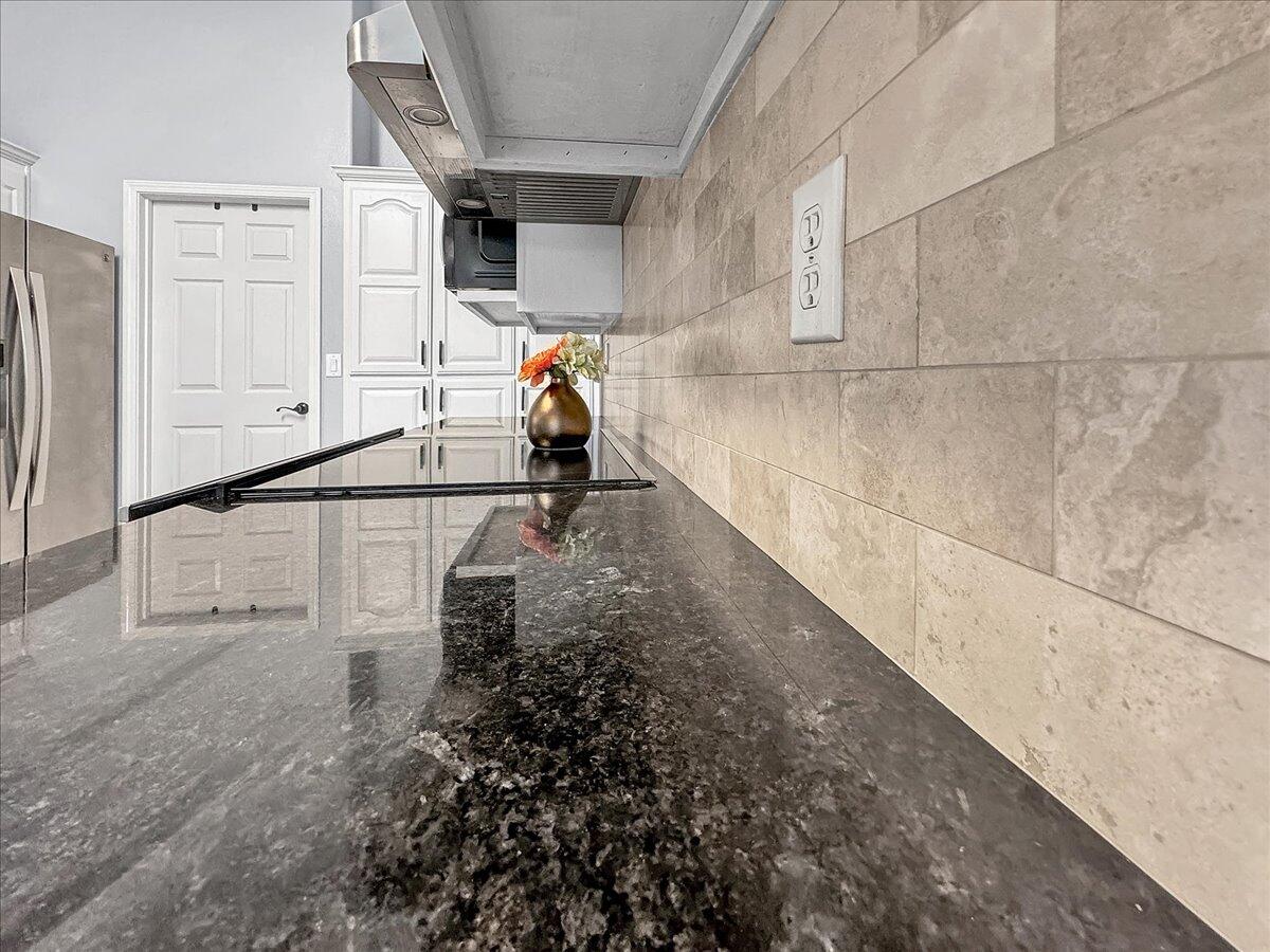 HIDDEN ESTATES - Residential