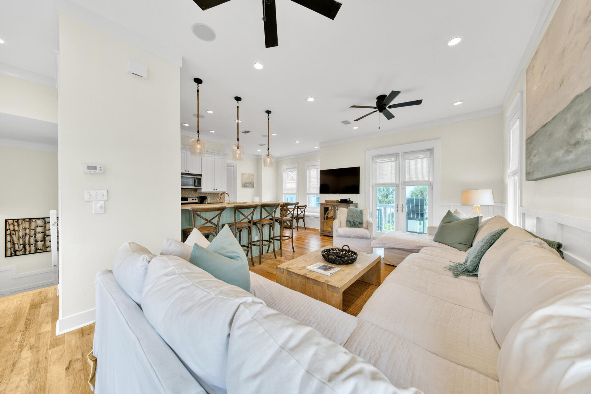SUMMER'S EDGE - Residential