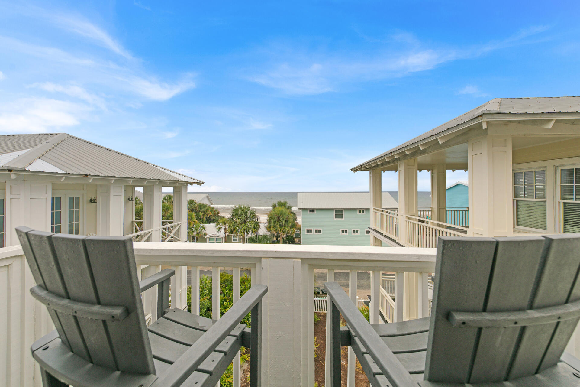 SUMMER'S EDGE - Residential