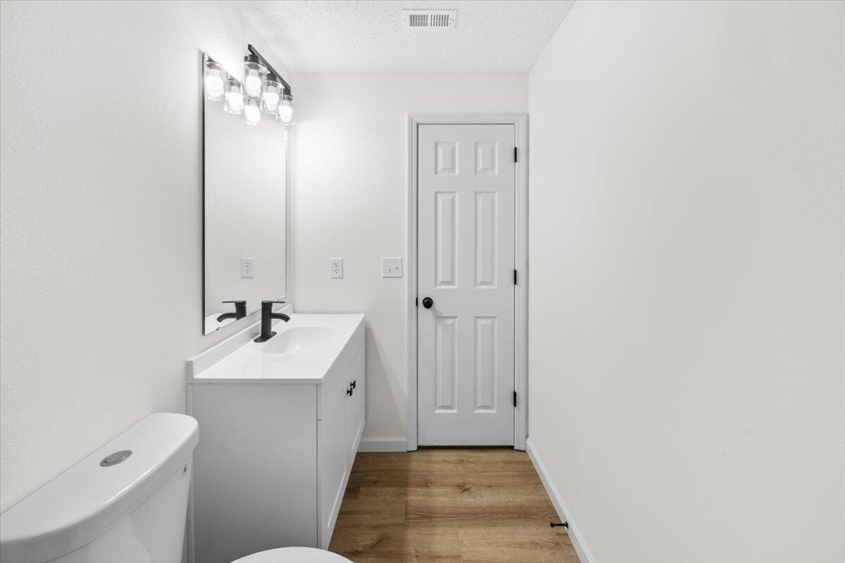 OLD BETHEL ESTATES PH I - Residential