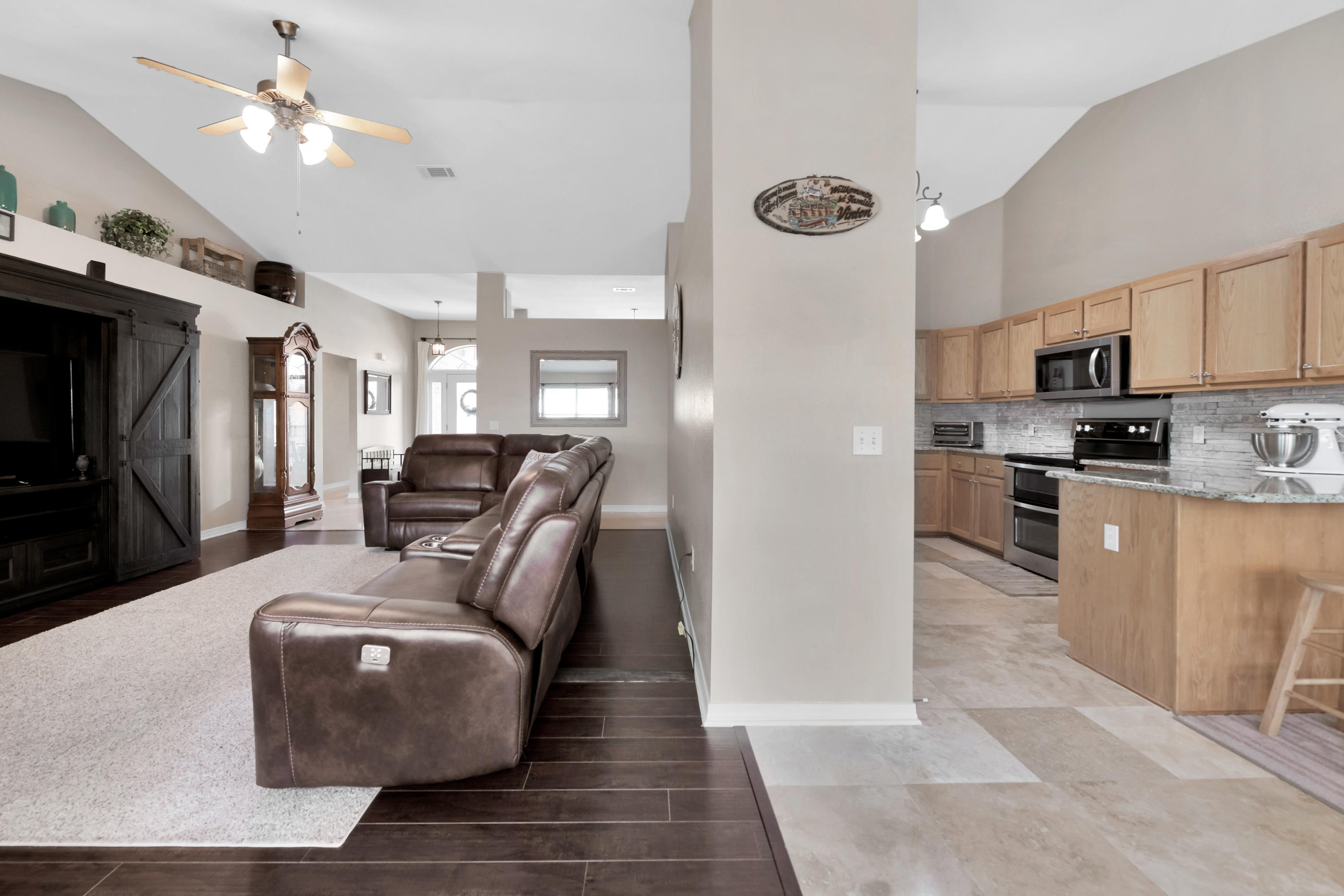 CREETWOOD VILLAGE - Residential