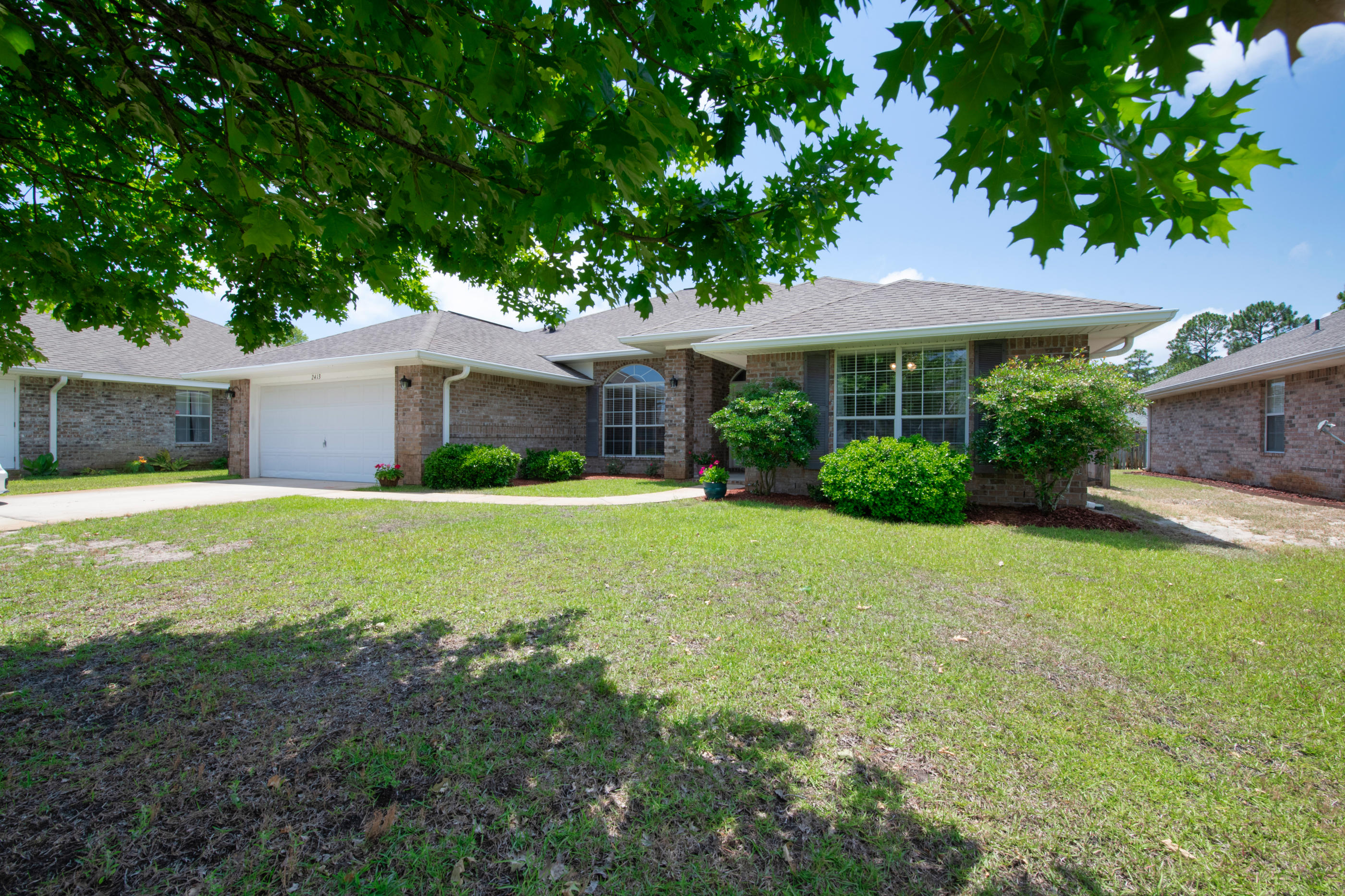 CREETWOOD VILLAGE - Residential