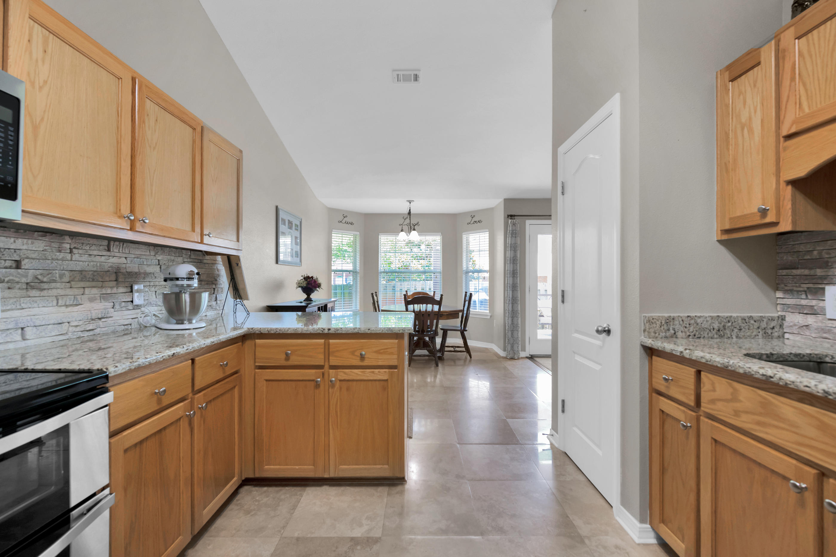 CREETWOOD VILLAGE - Residential