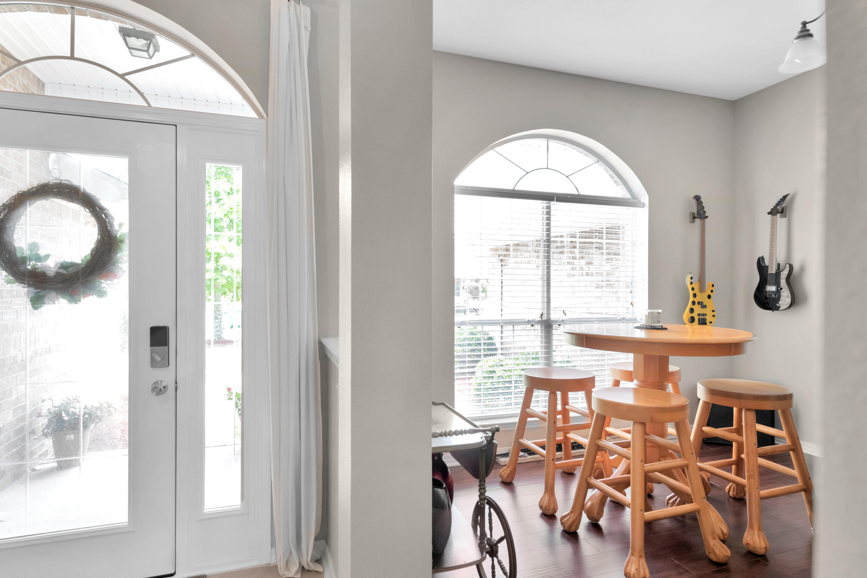 CREETWOOD VILLAGE - Residential