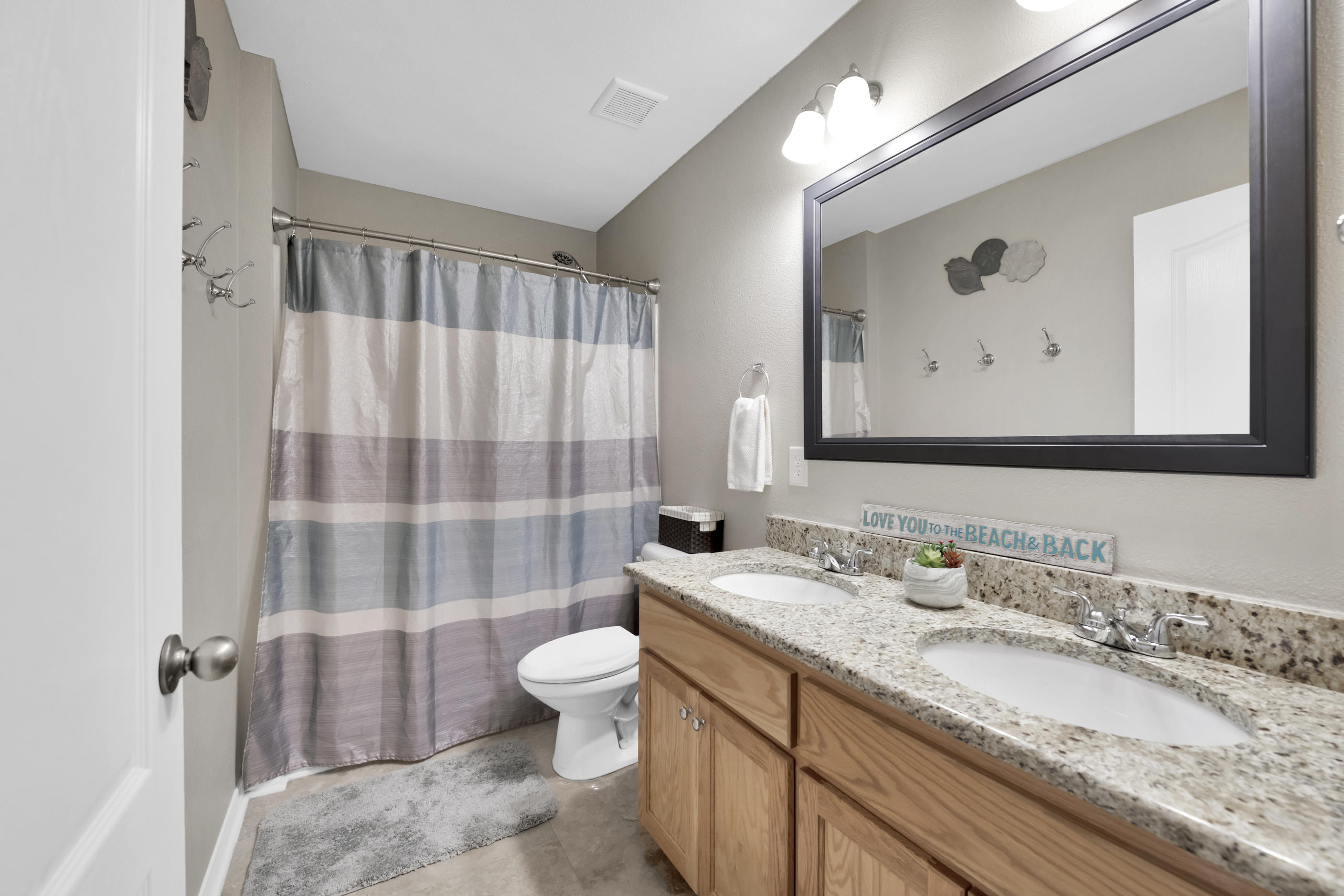 CREETWOOD VILLAGE - Residential