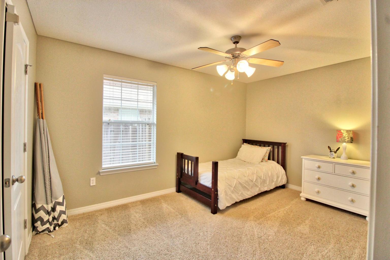 CREETWOOD VILLAGE - Residential