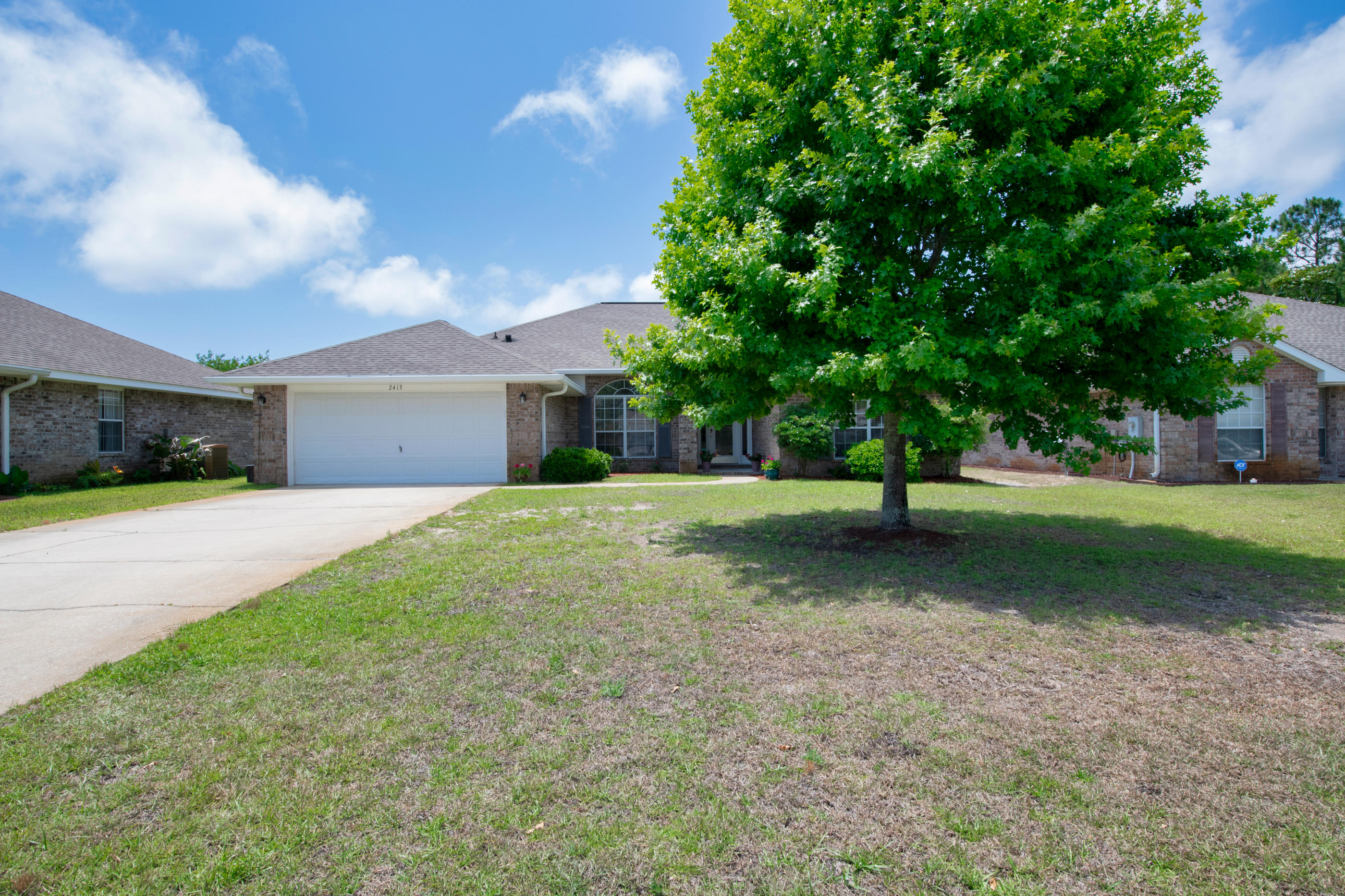 CREETWOOD VILLAGE - Residential