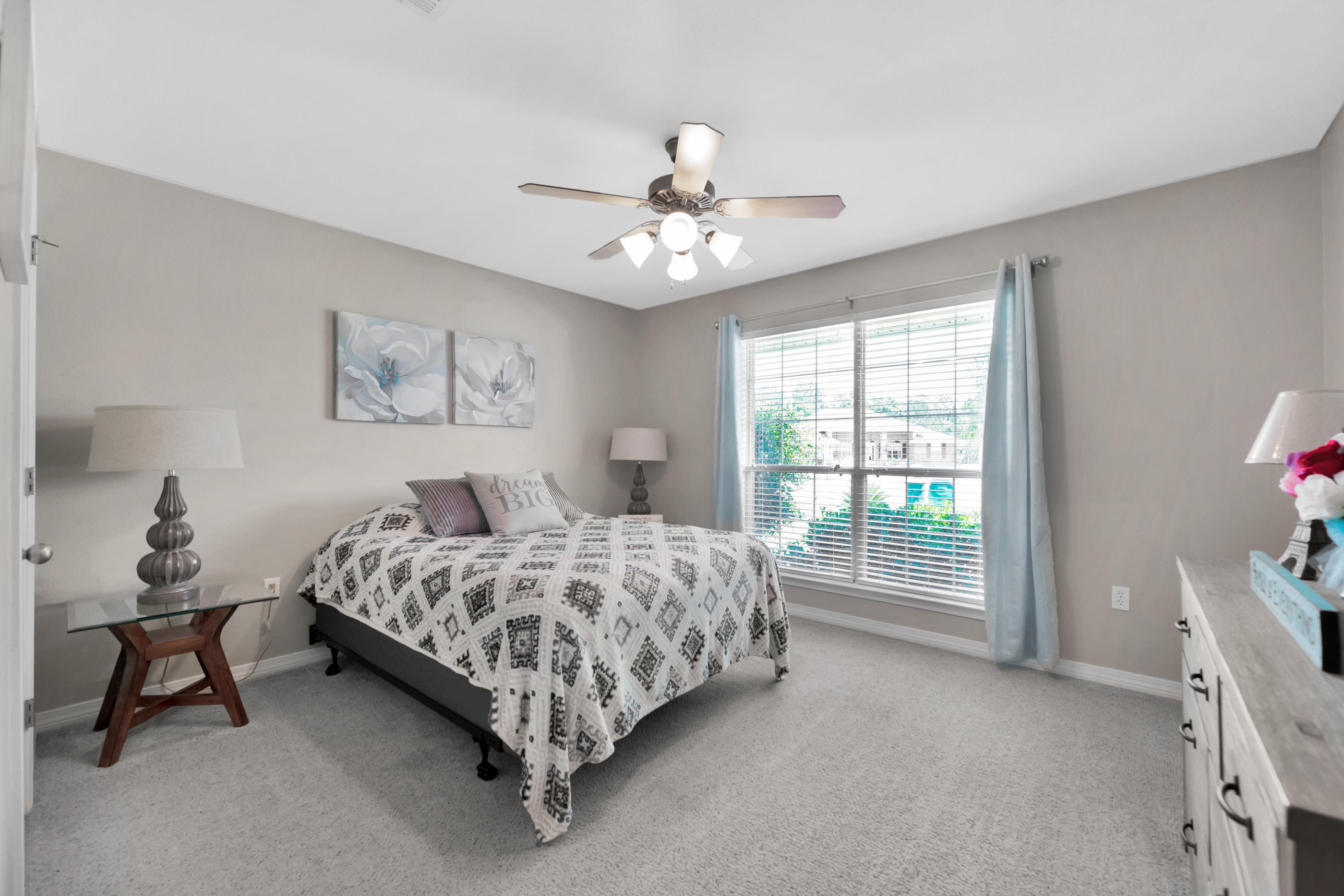 CREETWOOD VILLAGE - Residential