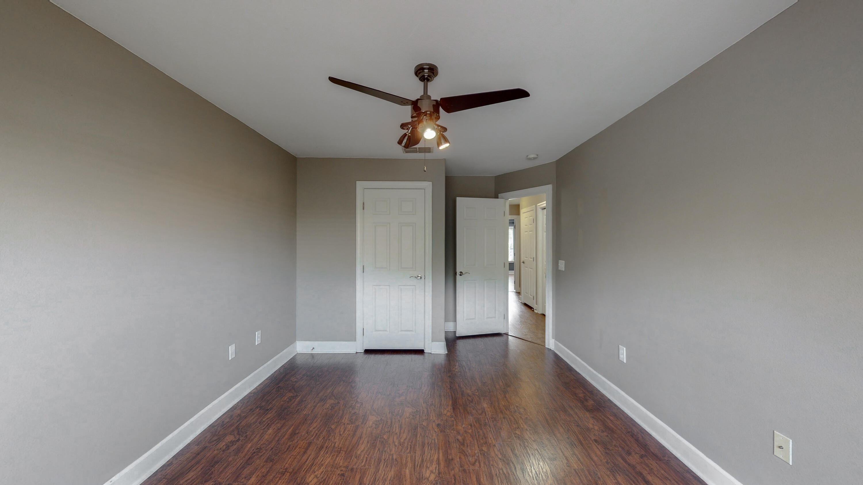 EAGLE BAY - Residential