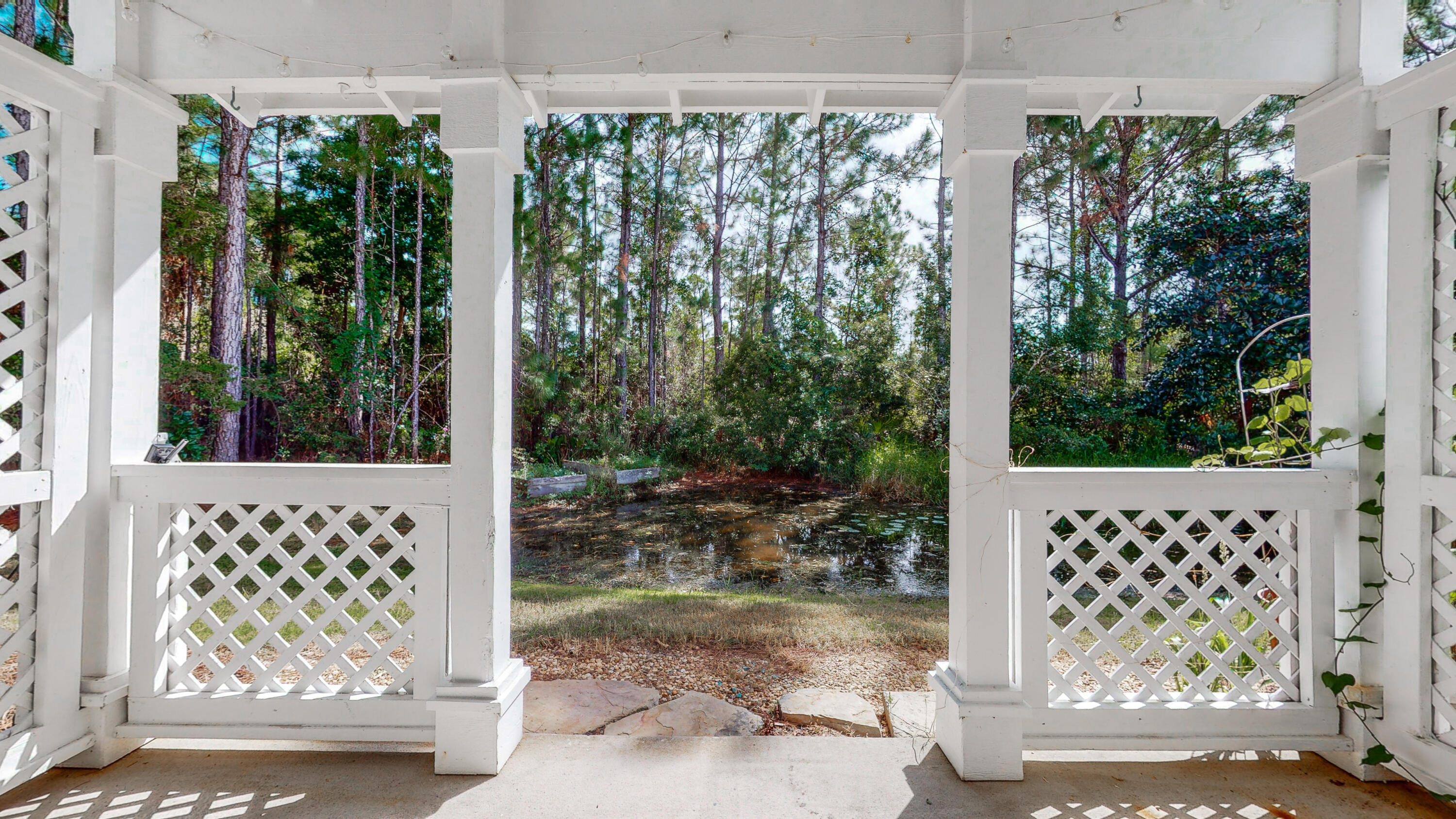 EAGLE BAY - Residential