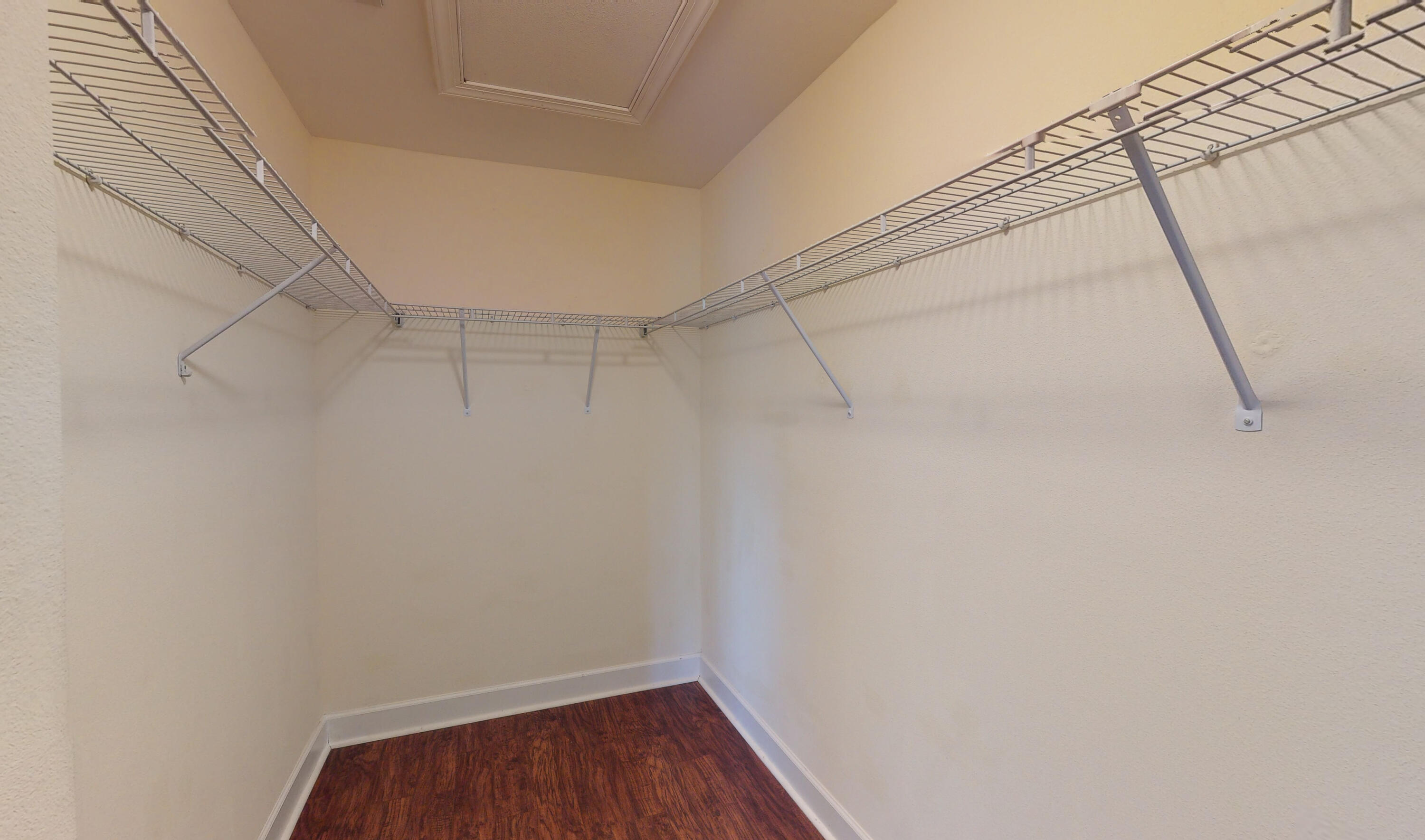 EAGLE BAY - Residential