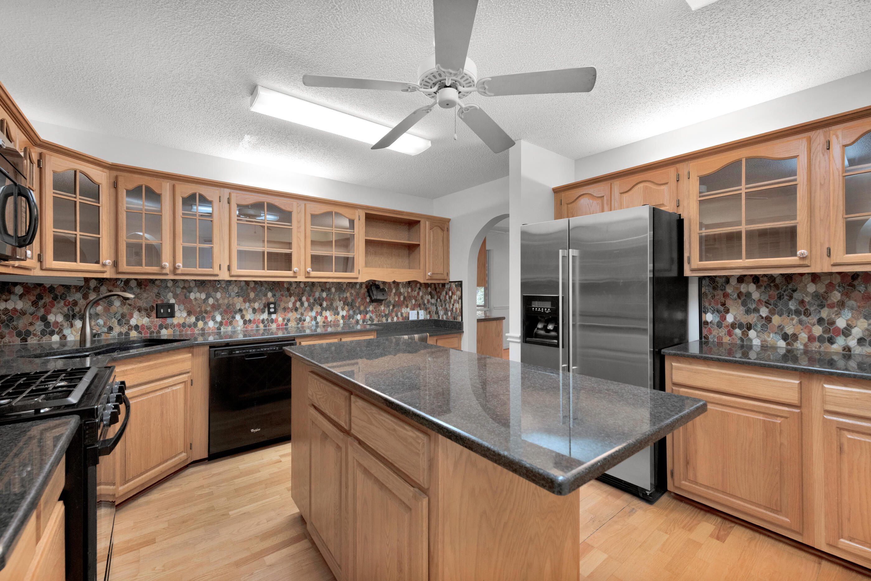 LAKE POINTE - Residential