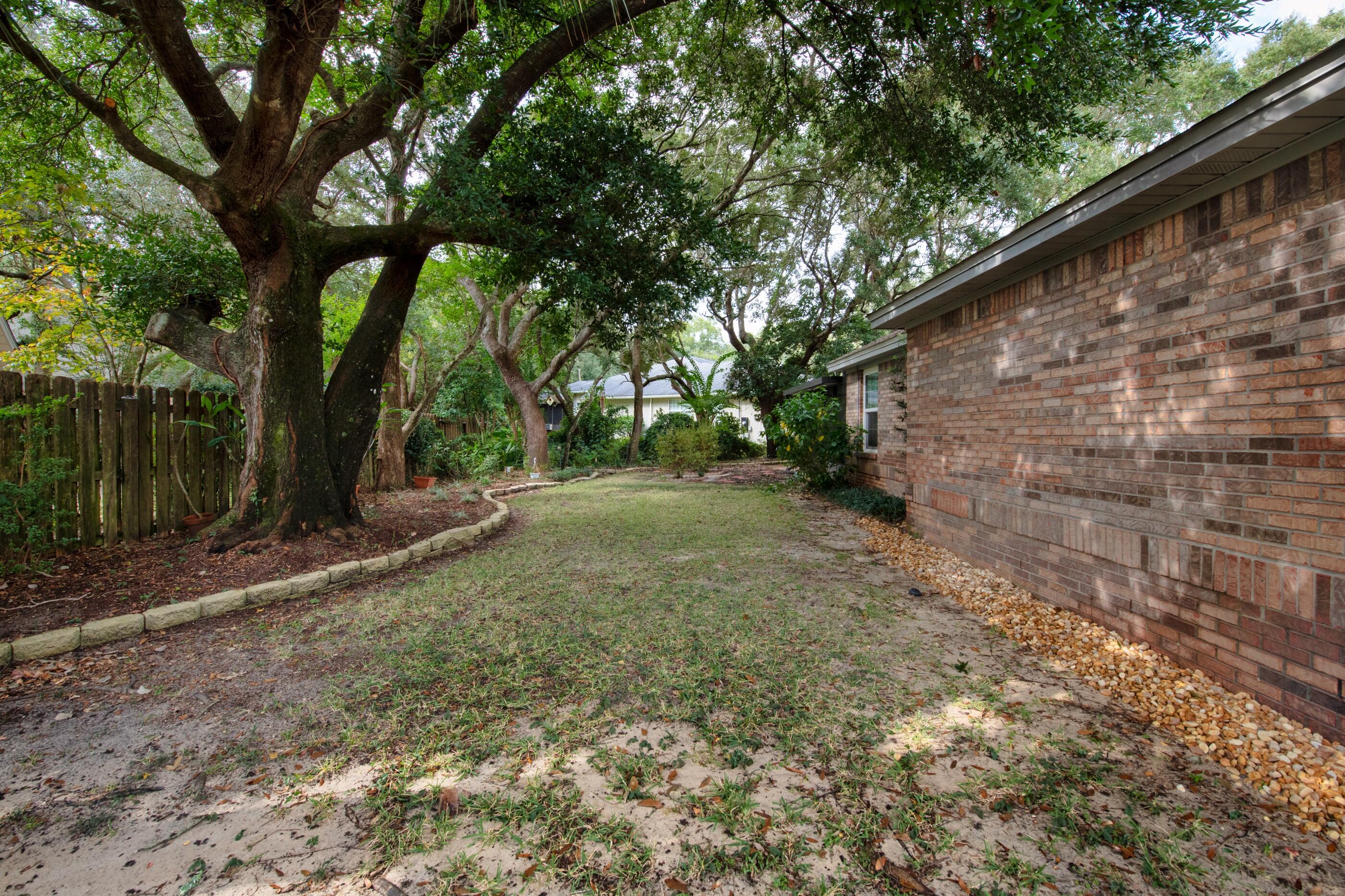LAKE POINTE - Residential