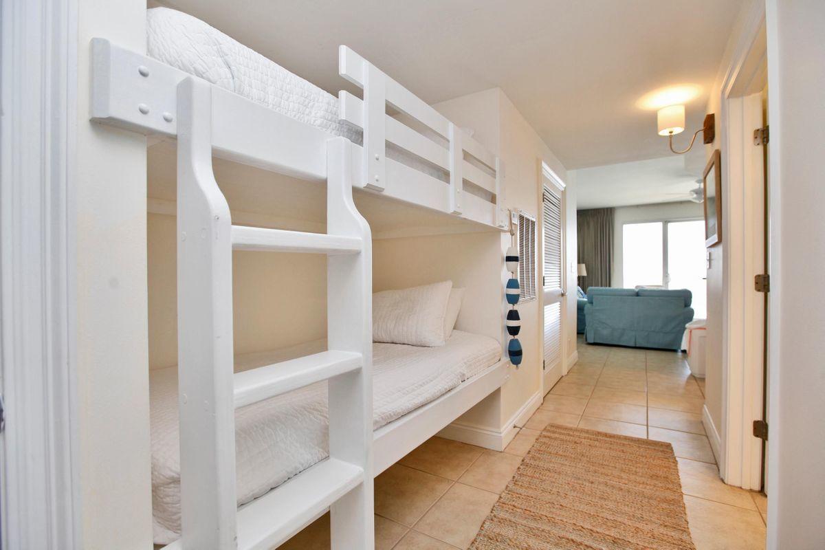 CALYPSO RESORT & TOWERS - Residential