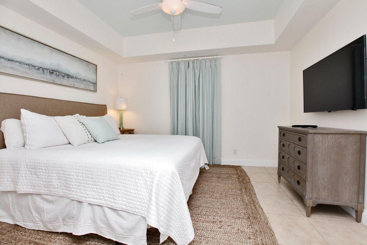 CALYPSO RESORT & TOWERS - Residential