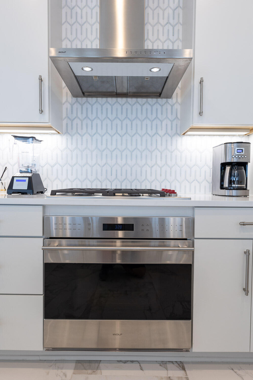 ONE WATER PLACE AT KELLY PLANTATION - Residential