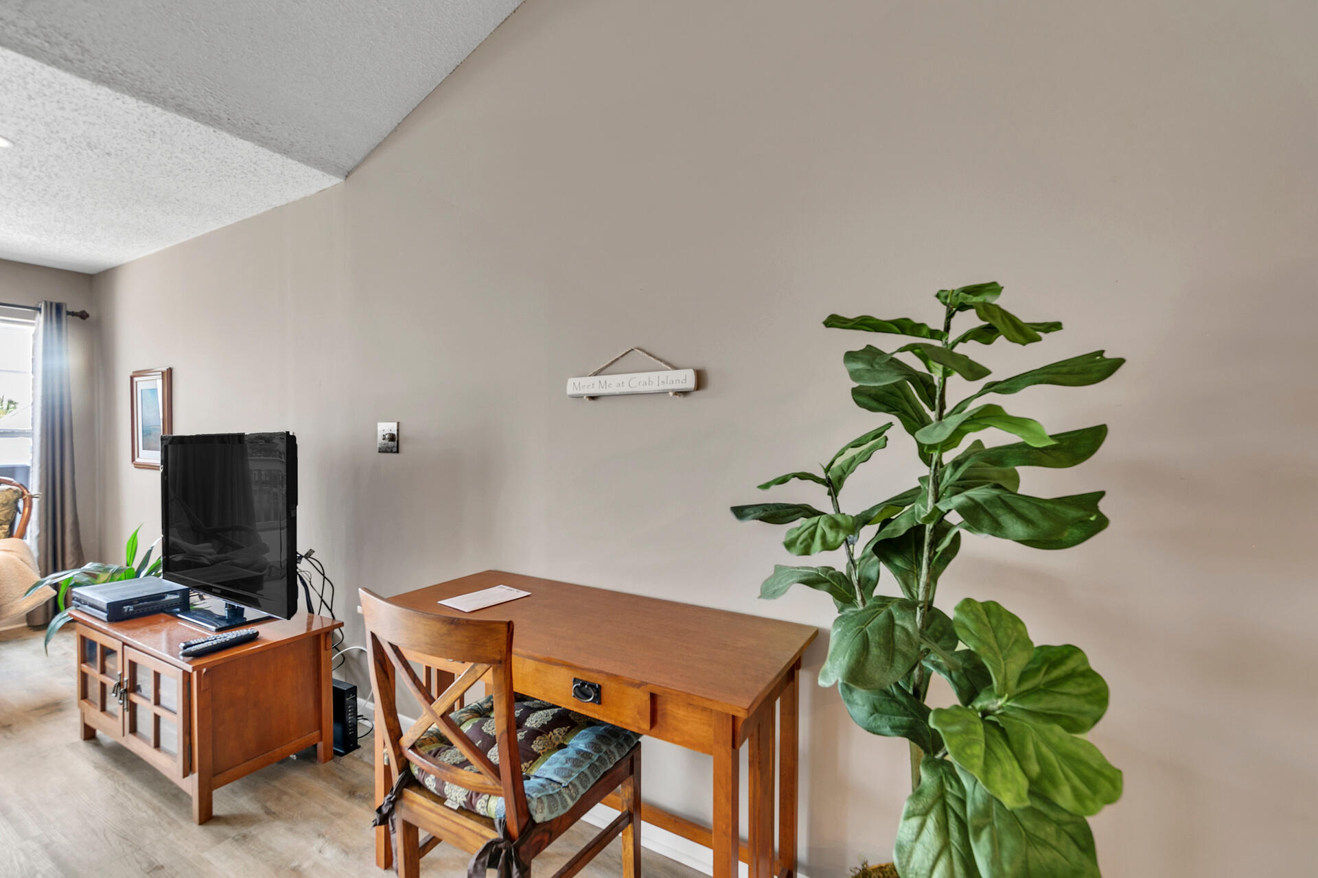 Sand Dollar T/H - Residential