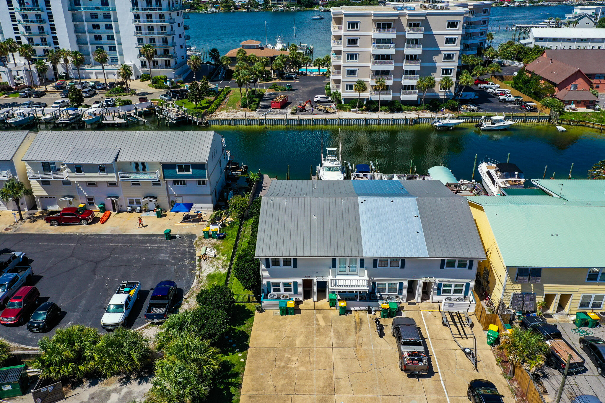 Sand Dollar T/H - Residential