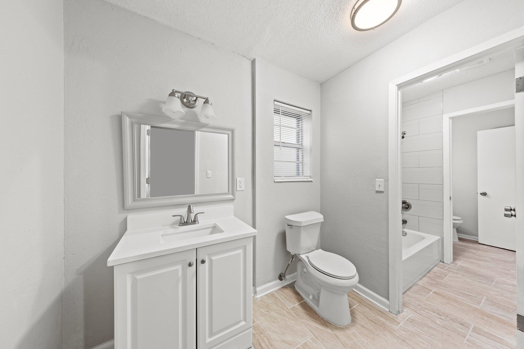 GRAHAM N Z - Residential