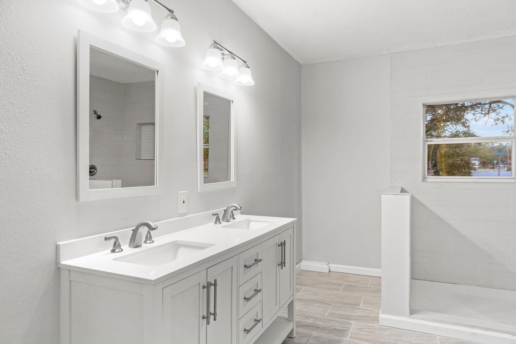 GRAHAM N Z - Residential