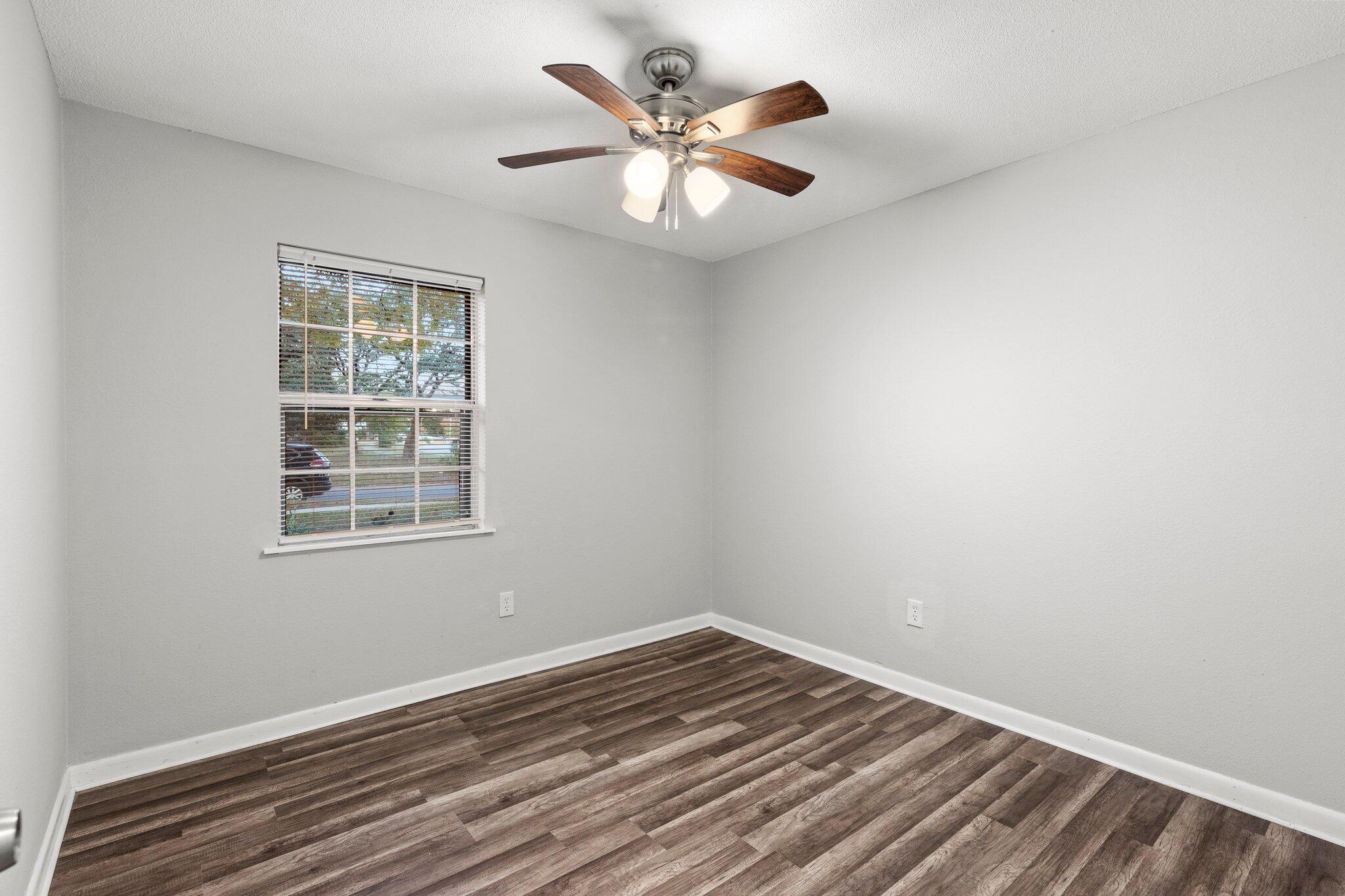 GRAHAM N Z - Residential