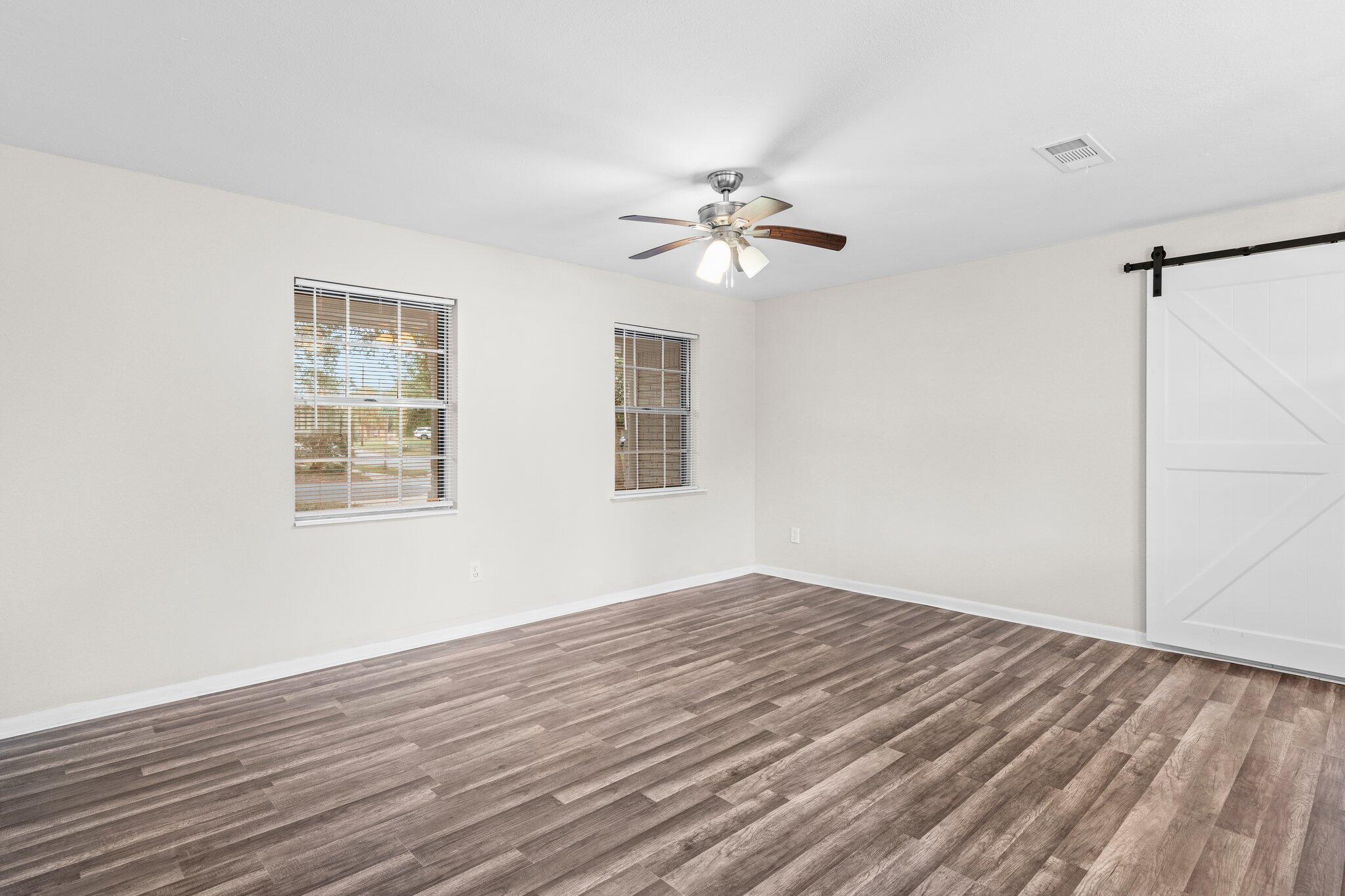 GRAHAM N Z - Residential