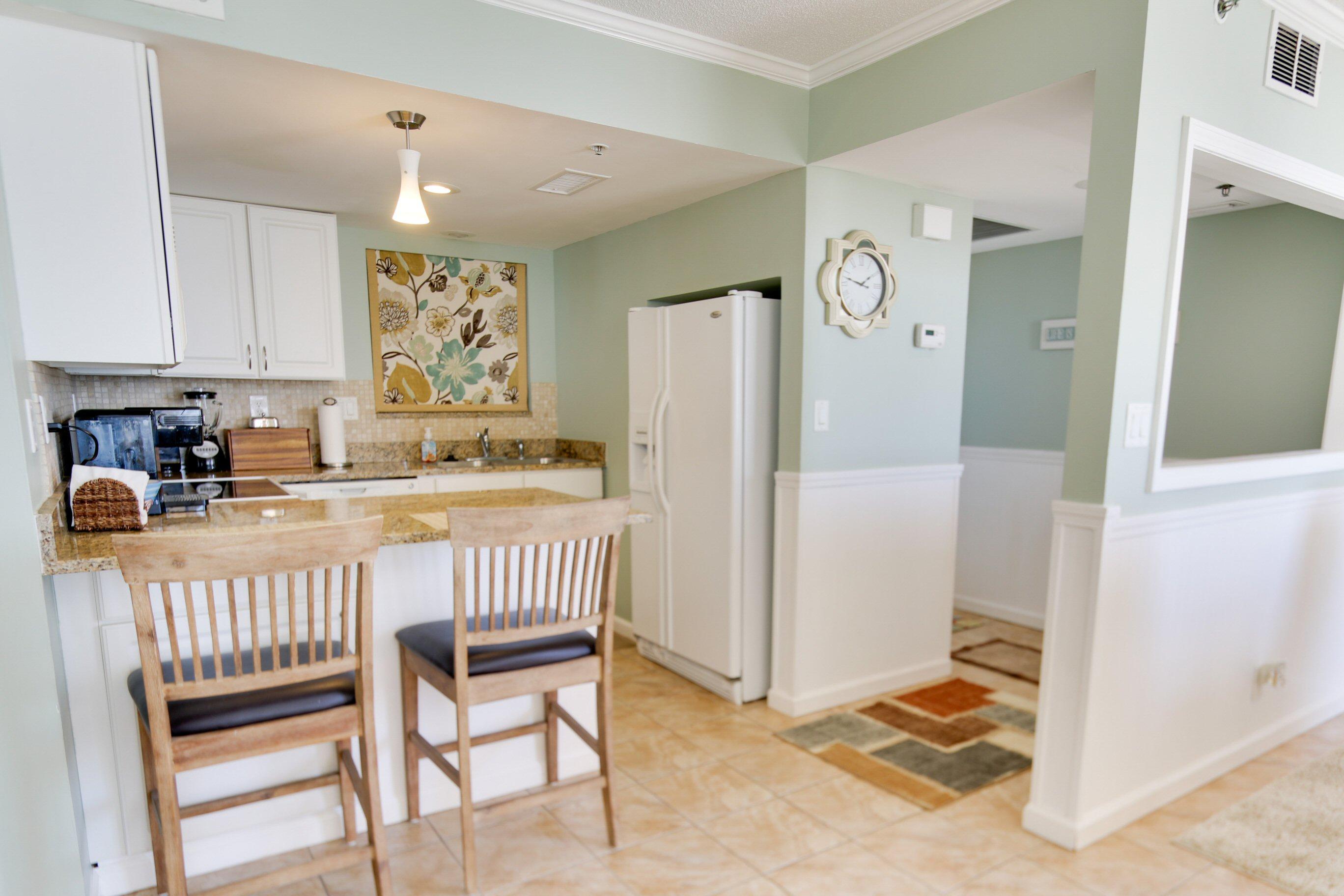 SUNBIRD CONDO - Residential