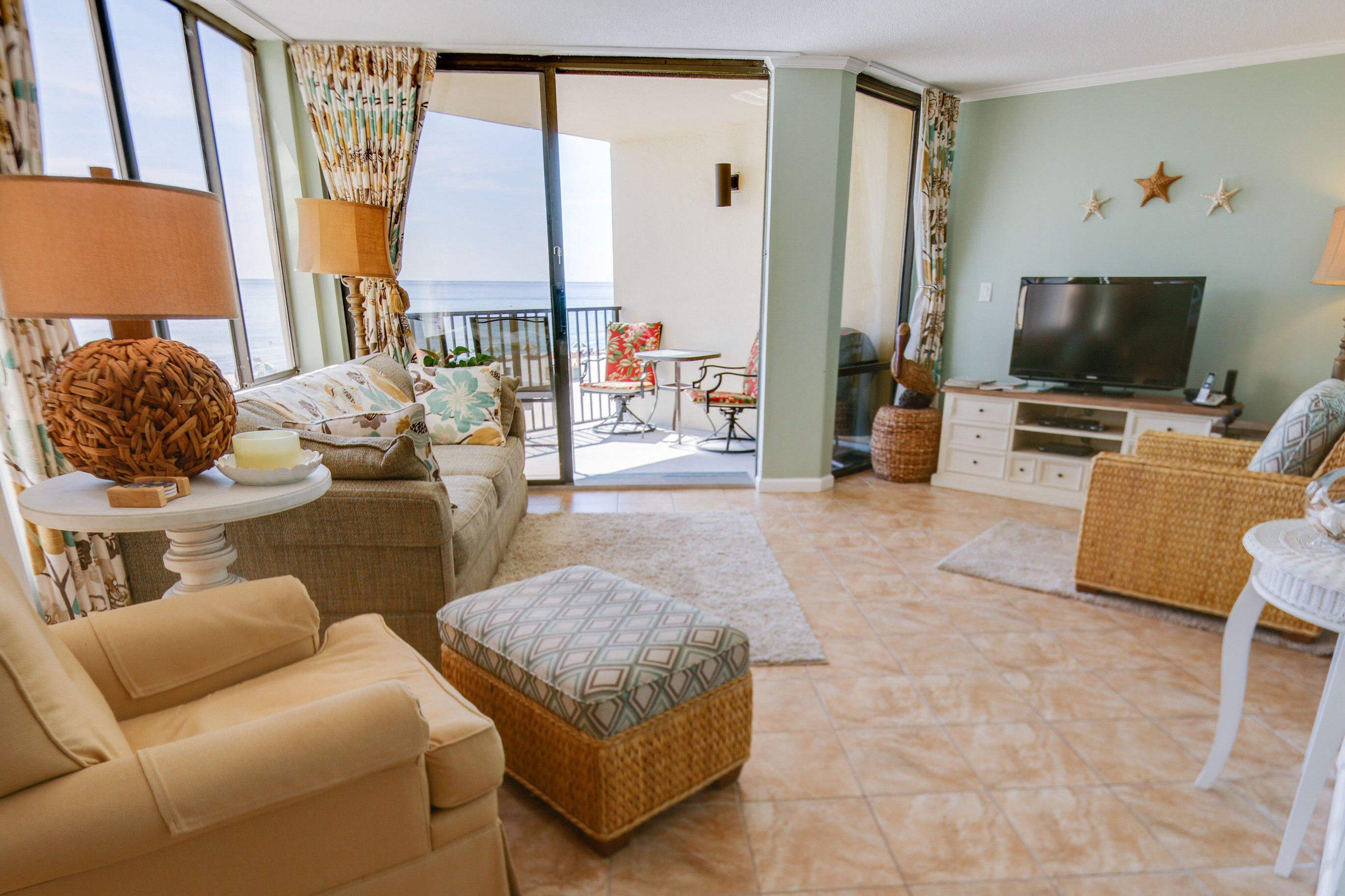 SUNBIRD CONDO - Residential