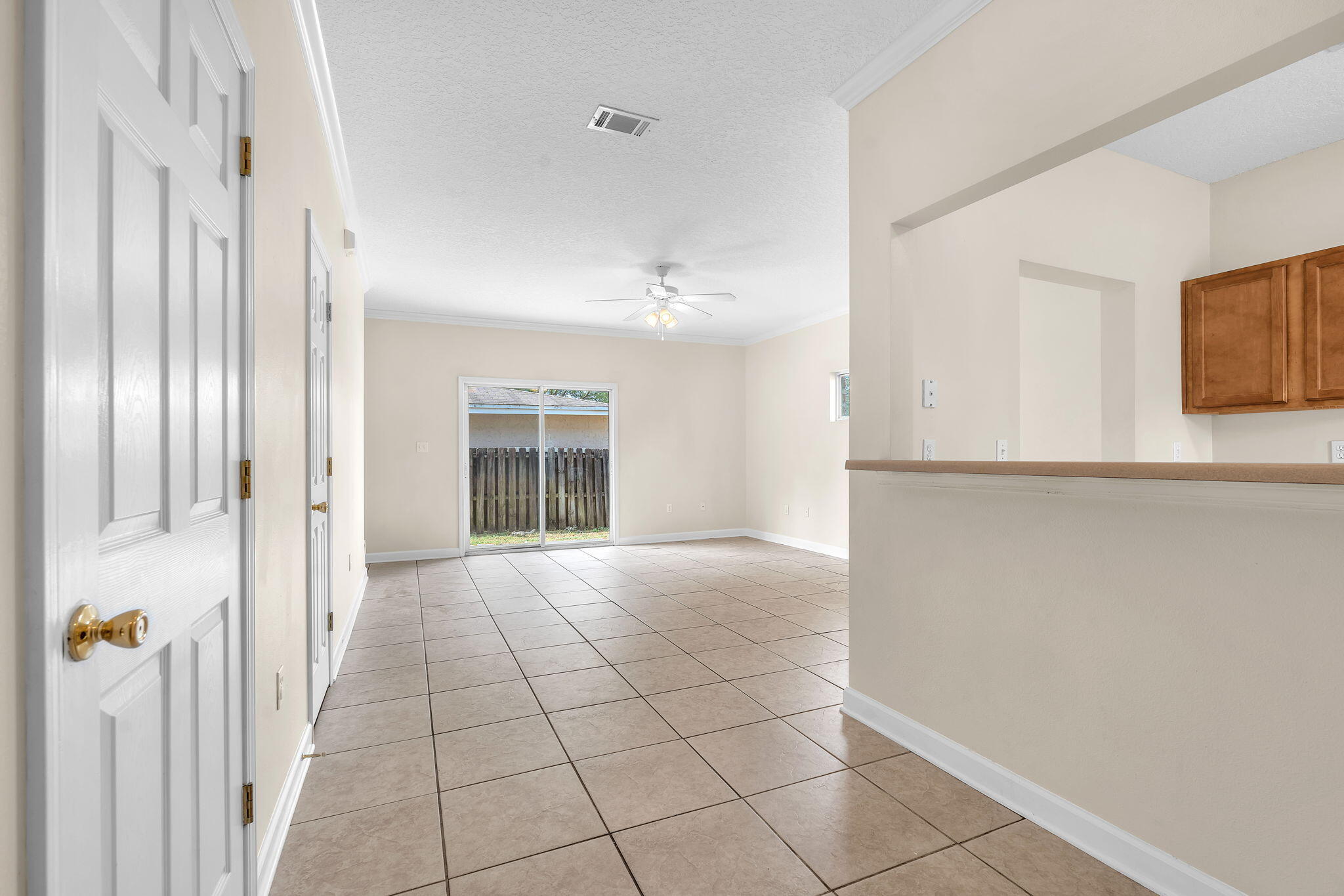 MIRANDA APARTMENTS - Residential Lease