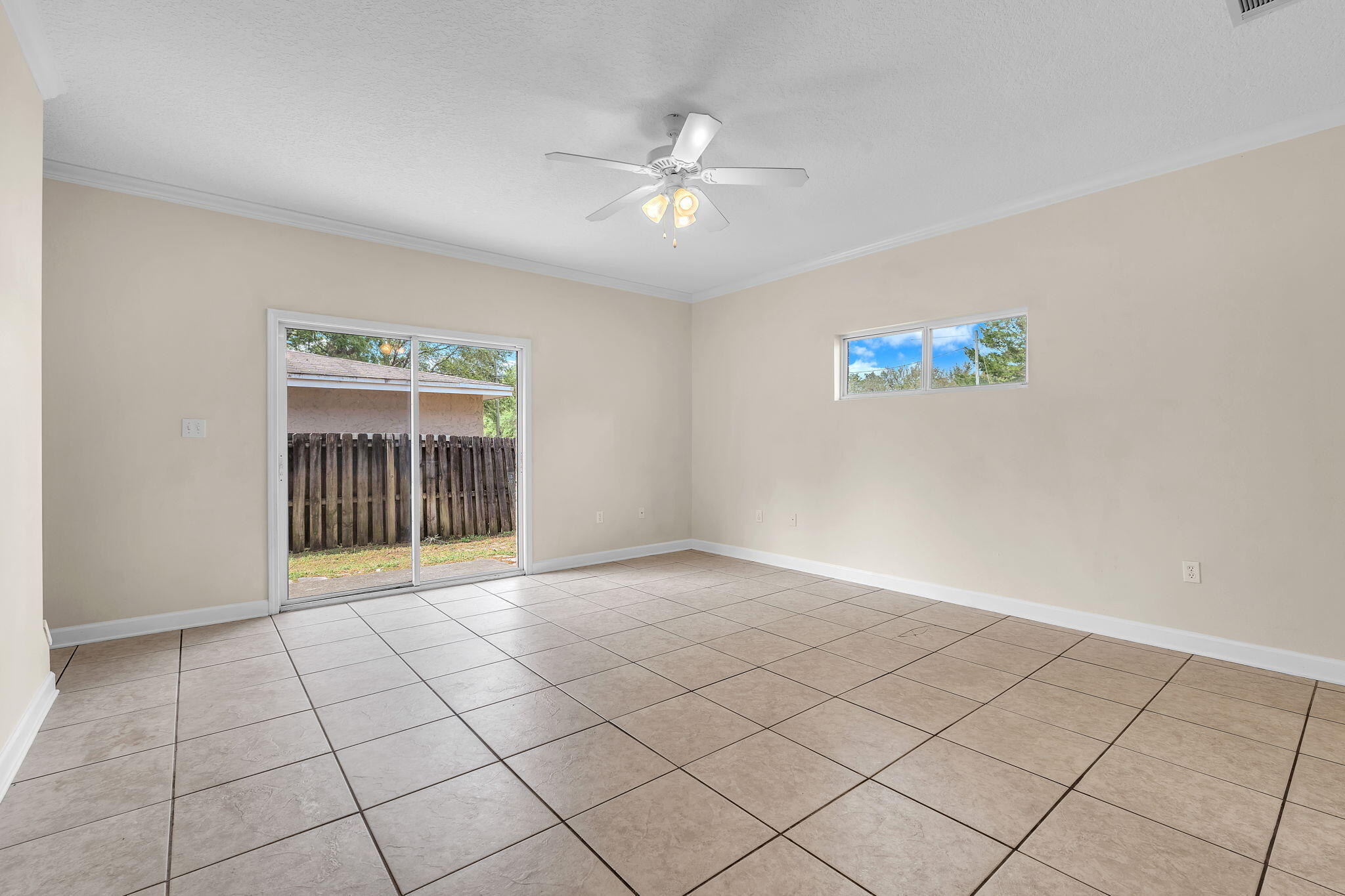 MIRANDA APARTMENTS - Residential Lease