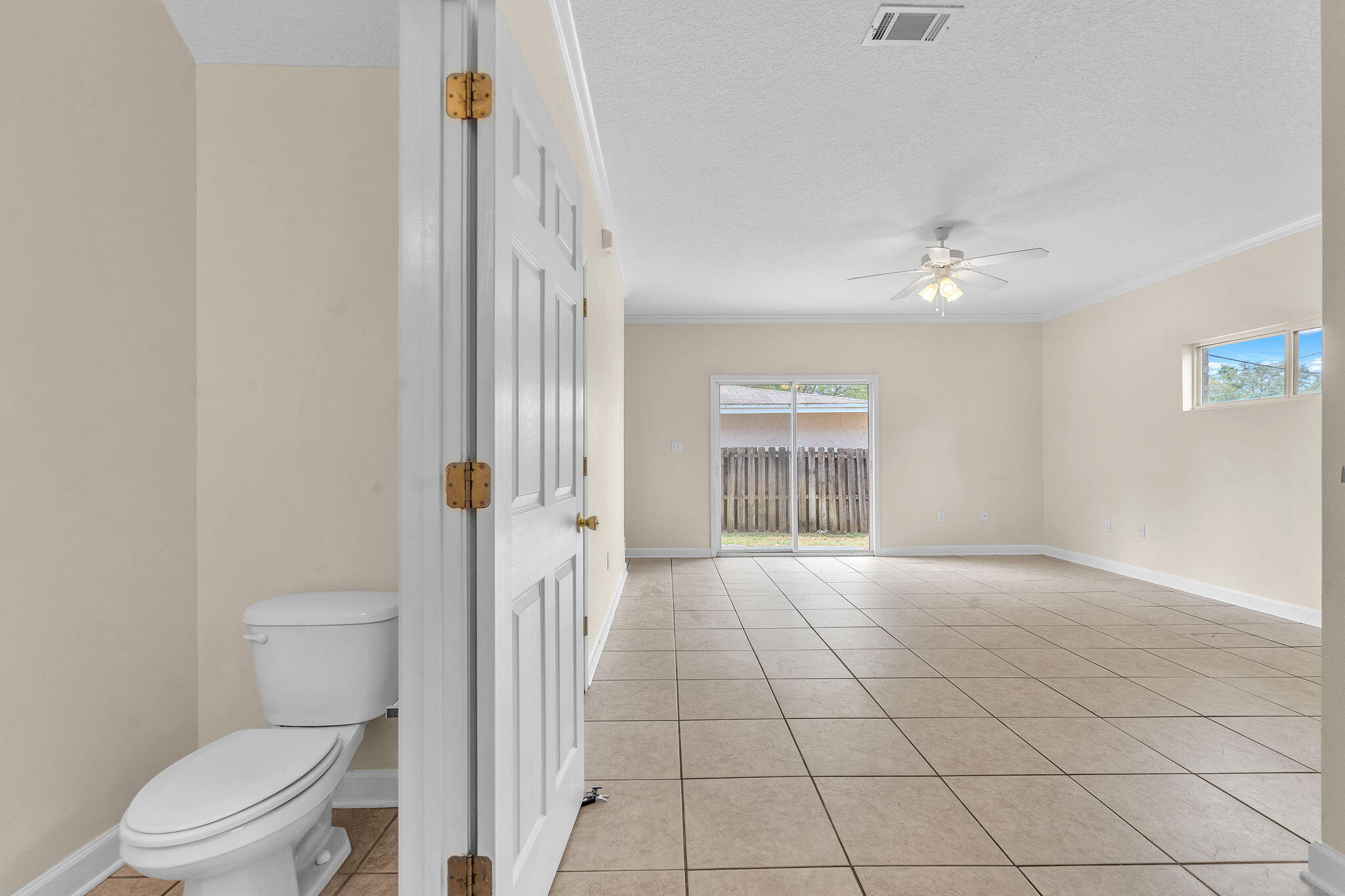 MIRANDA APARTMENTS - Residential Lease