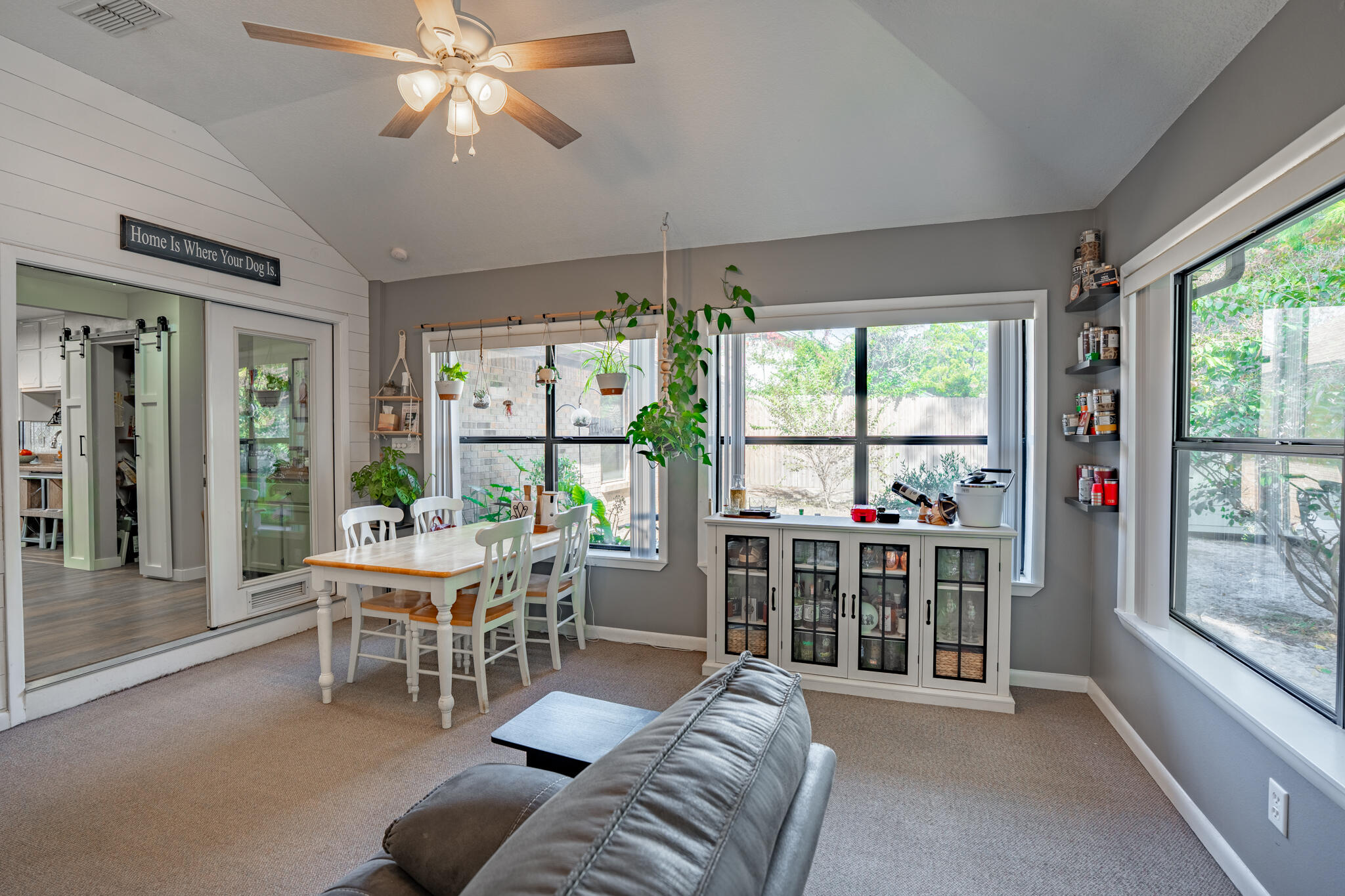 CHATEAU PRES DE LA MER LOT 22 BLK A - Residential